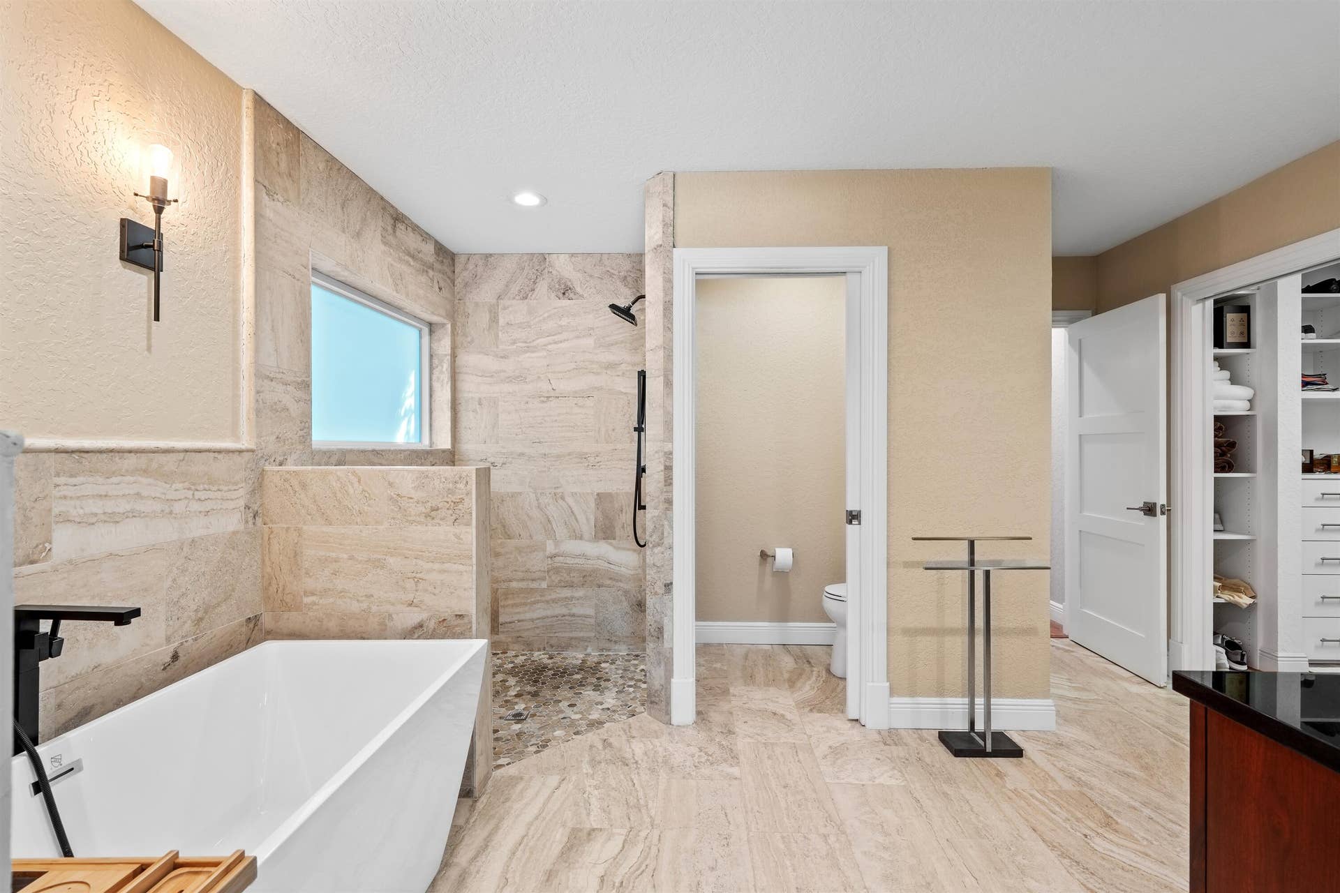 PRIMARY_BATHROOM_STRAIGHT