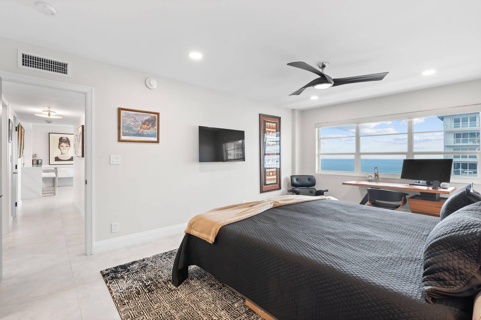 133 N POMPANO BEACH Boulevard, #PH-11, Pompano Beach, FL 33062 Primary Bedroom