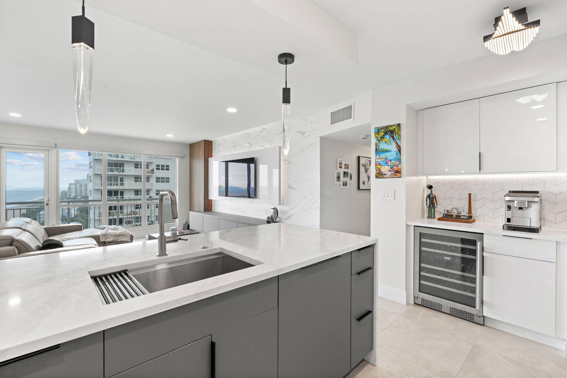 133 N POMPANO BEACH Boulevard, #PH-11, Pompano Beach, FL 33062 15-web-or-mls-133 N Pompano Beach Blvd,