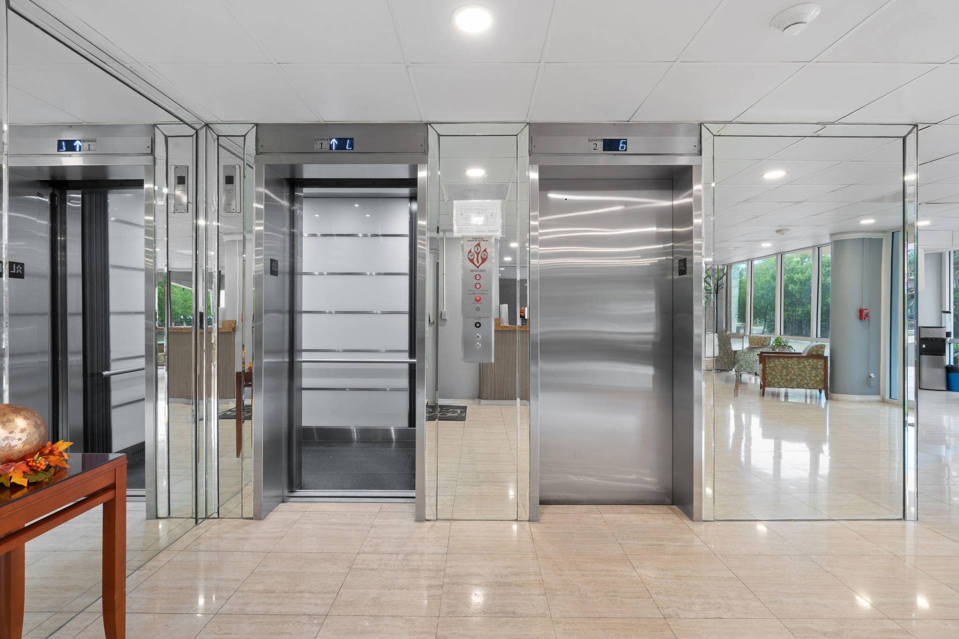 133 N POMPANO BEACH Boulevard, #PH-11, Pompano Beach, FL 33062 Lobby