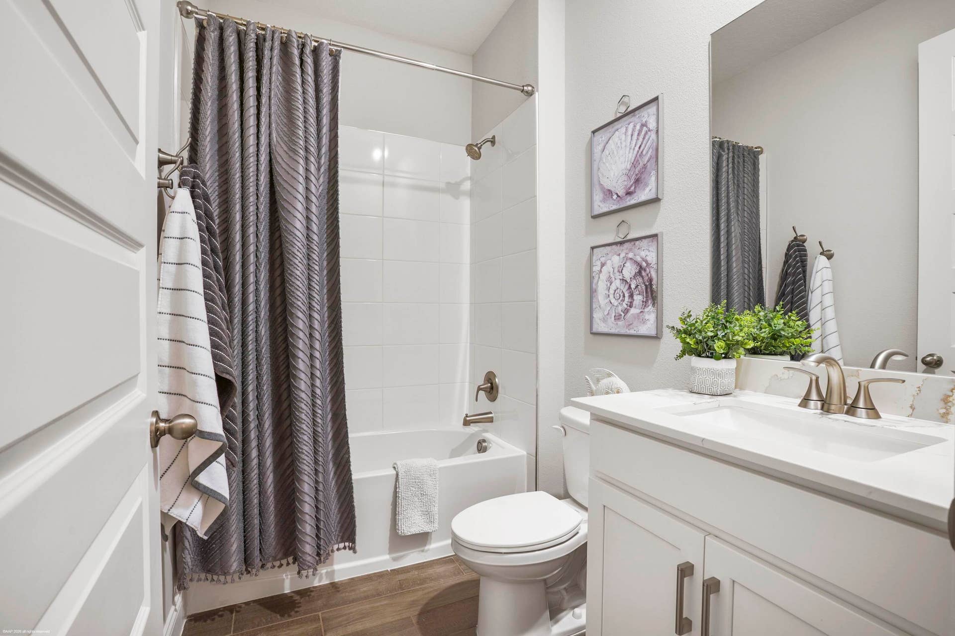 Guest bath with vanity and tub-shower