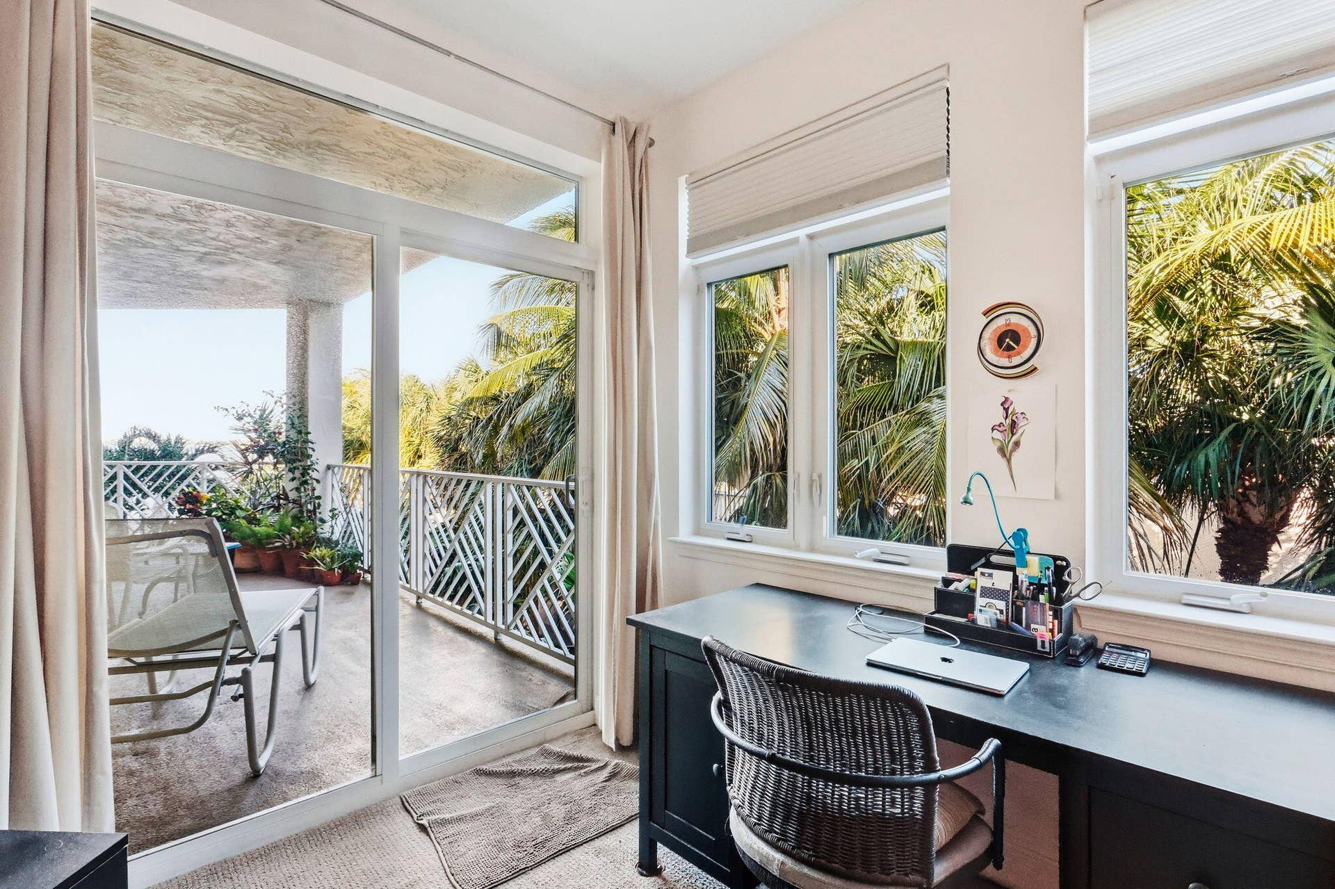 309 E OCEAN Avenue, #202, Lantana, FL 33462 24-web-or-mls-040_0E2A0950