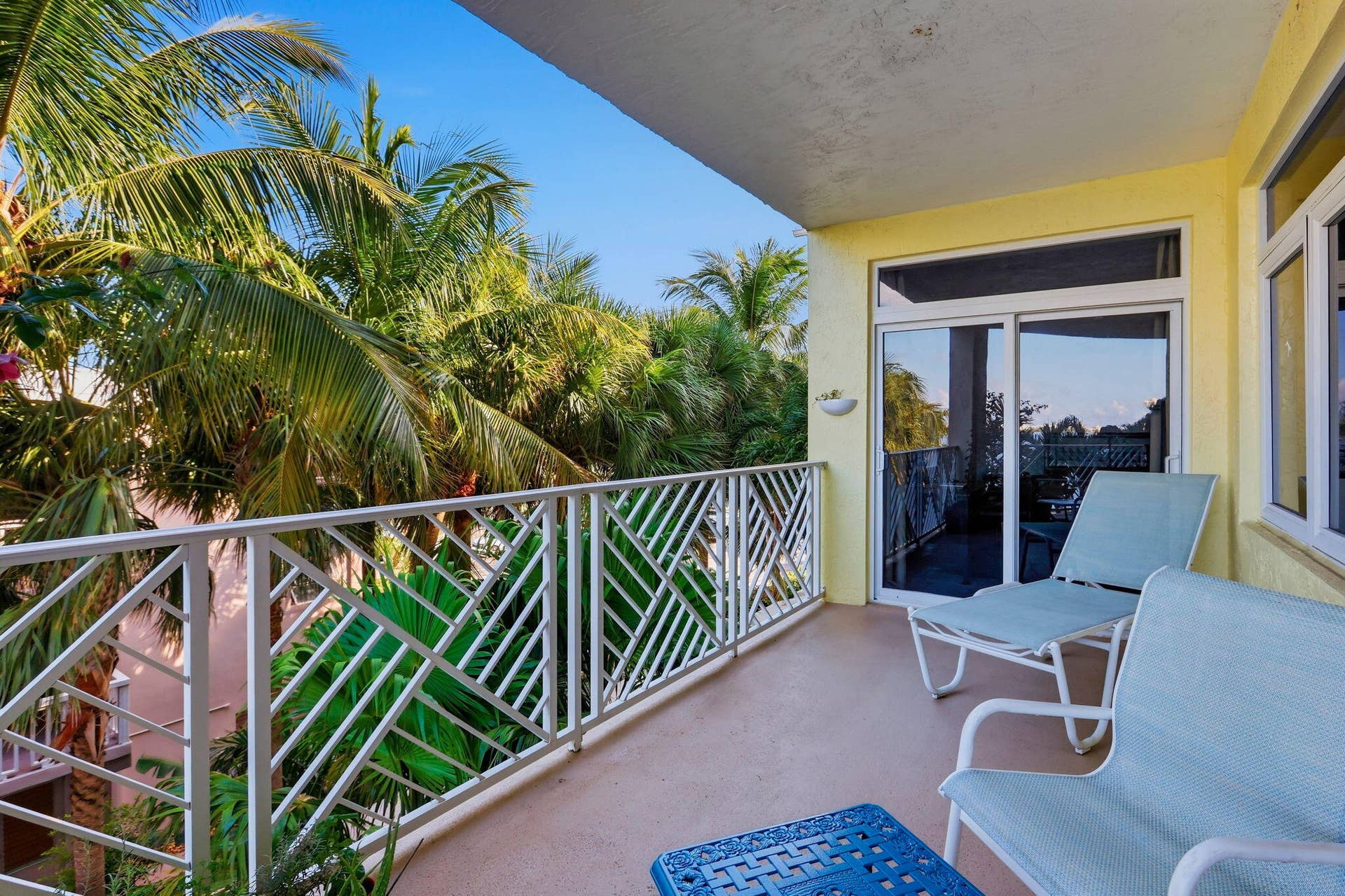 309 E OCEAN Avenue, #202, Lantana, FL 33462 48-web-or-mls-064_0E2A0851