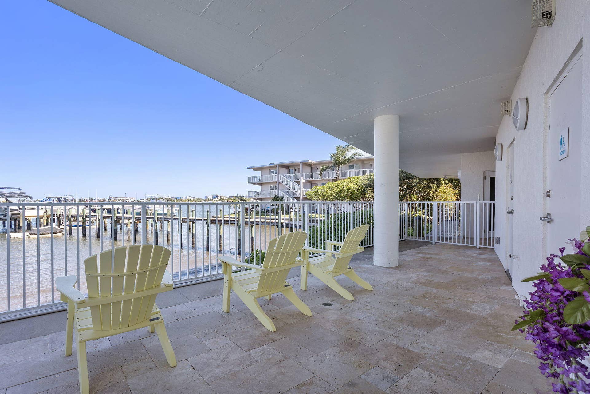 309 E OCEAN Avenue, #202, Lantana, FL 33462 75-web-or-mls-57-print-0E2A9578