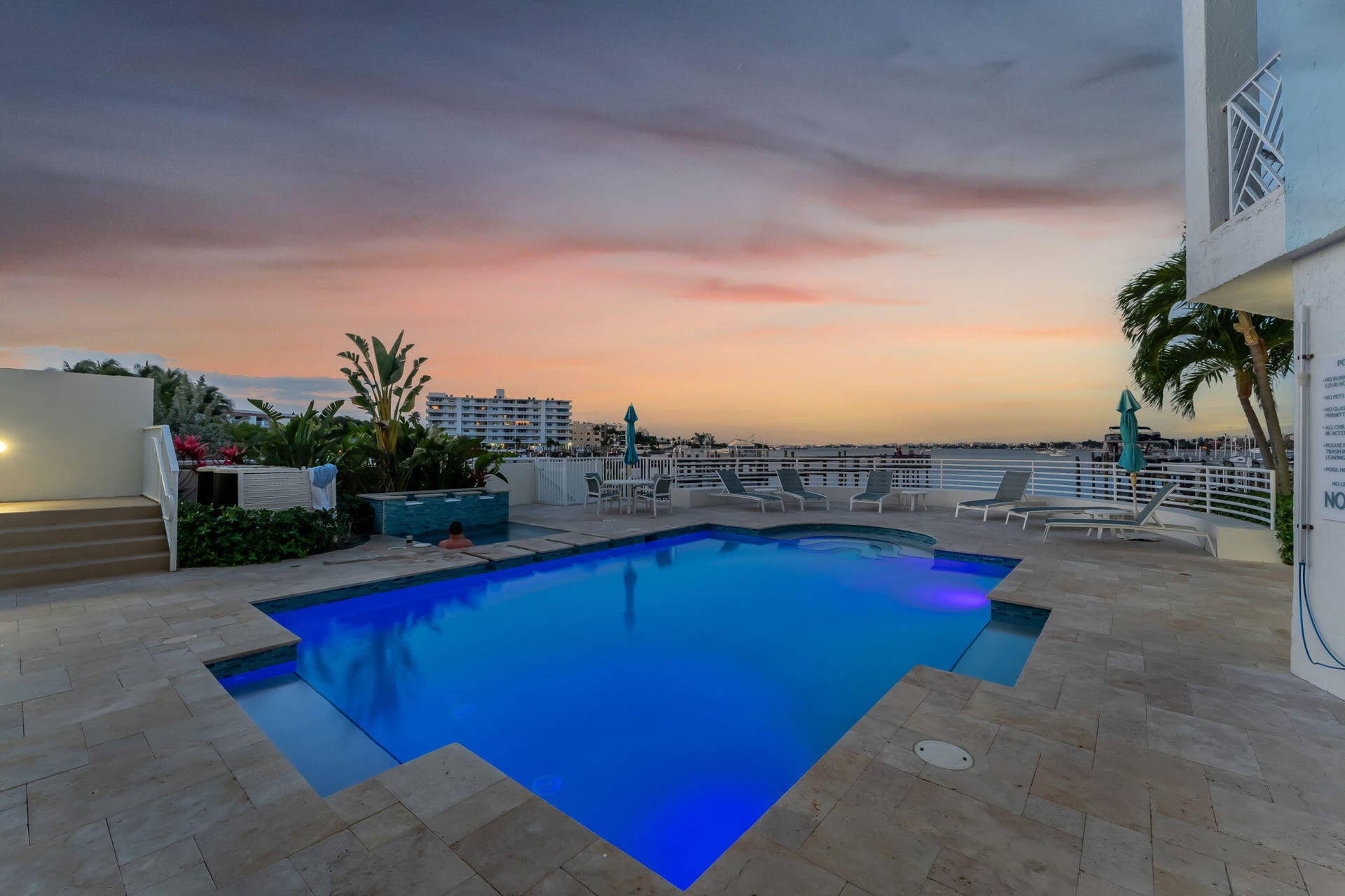 309 E OCEAN Avenue, #202, Lantana, FL 33462 72-web-or-mls-84-print-DSC03215-HDR
