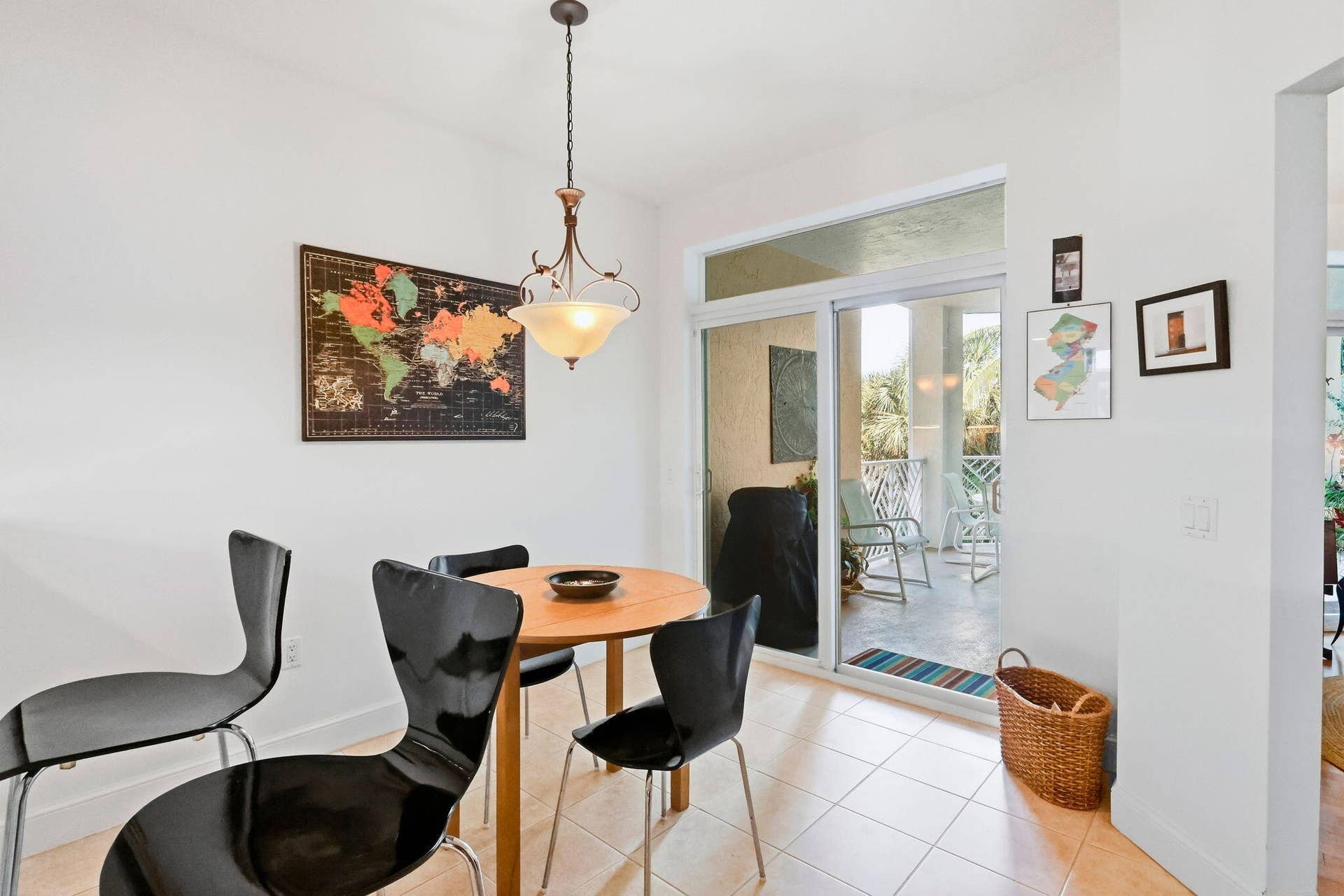 309 E OCEAN Avenue, #202, Lantana, FL 33462 20-web-or-mls-036_0E2A0857