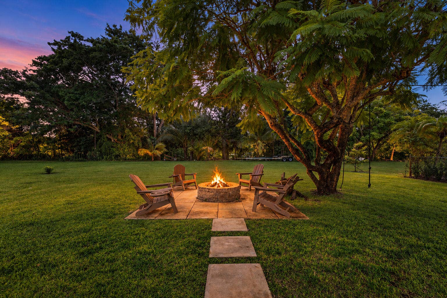 949_Laurel_Road_Fire_Pit_036_Twilight