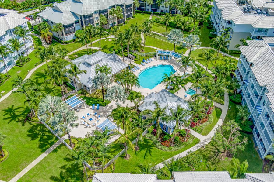 Property photo for 822 Bay Colony Drive S, Juno Beach, FL