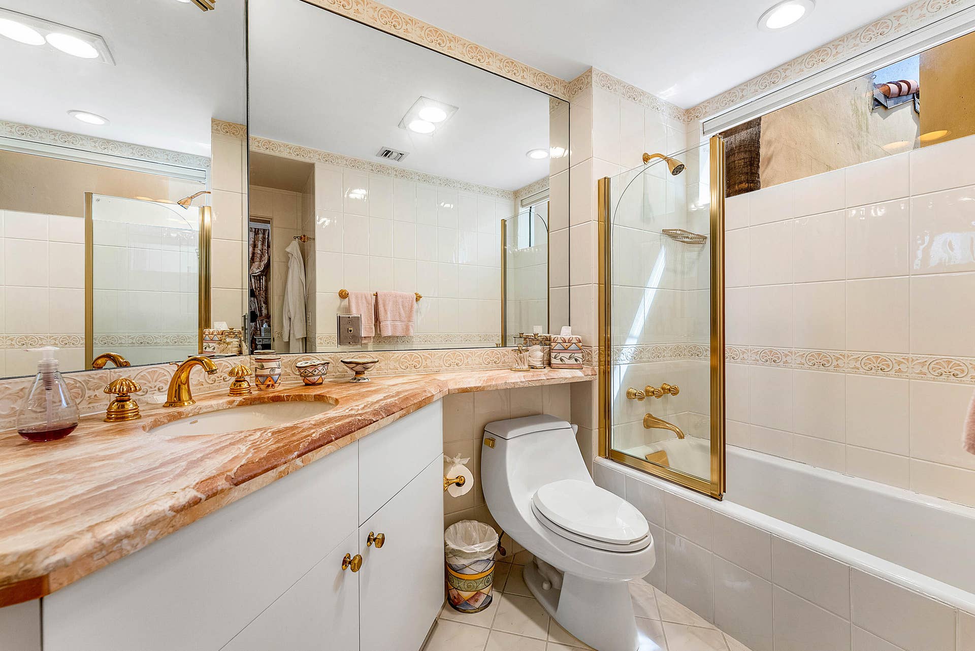 13 Sloans Curve Drive, Palm Beach, FL 33480 033-13SloansCurveDrive-PalmBeach-FL-3348