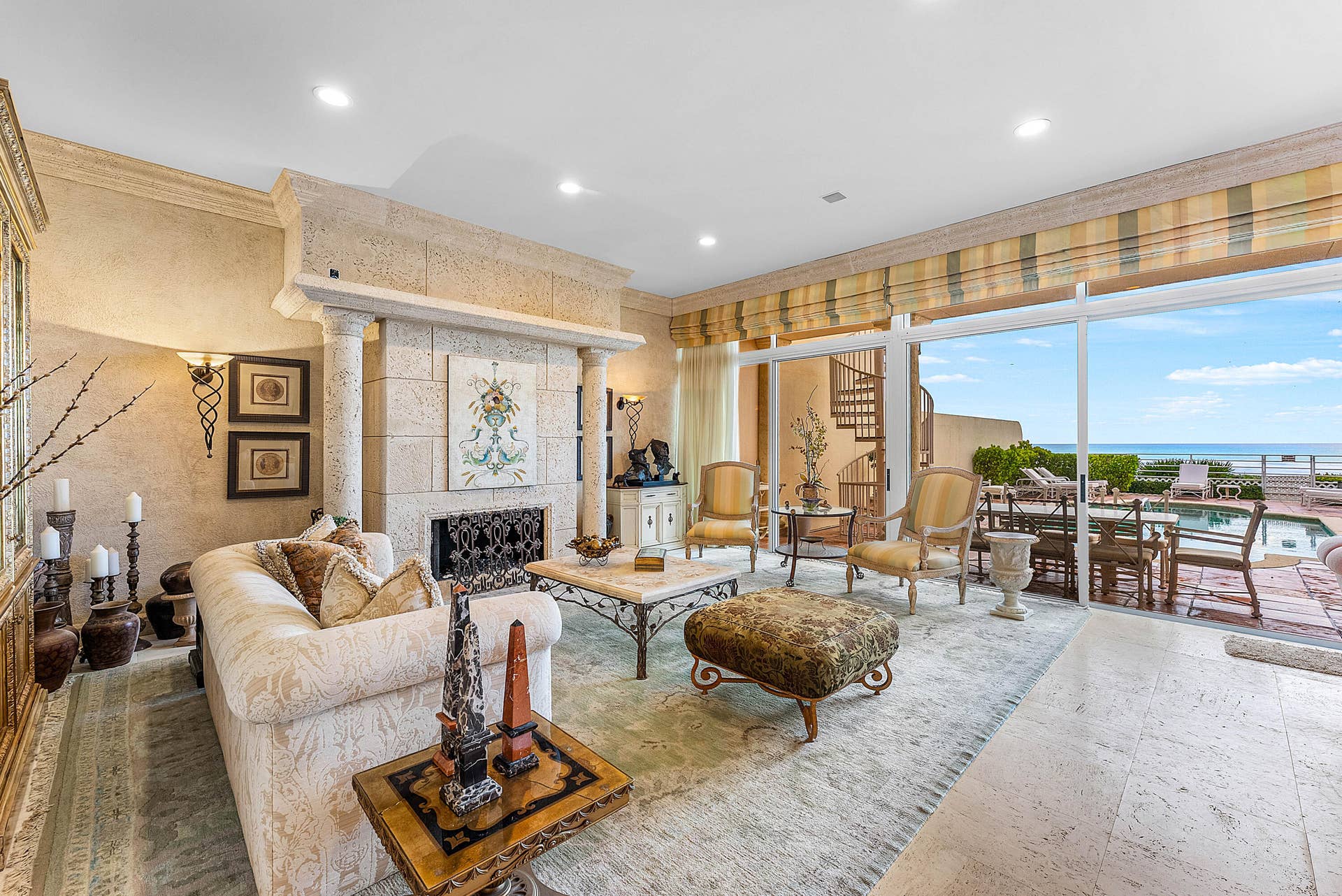 13 Sloans Curve Drive, Palm Beach, FL 33480 018-13SloansCurveDrive-PalmBeach-FL-3348
