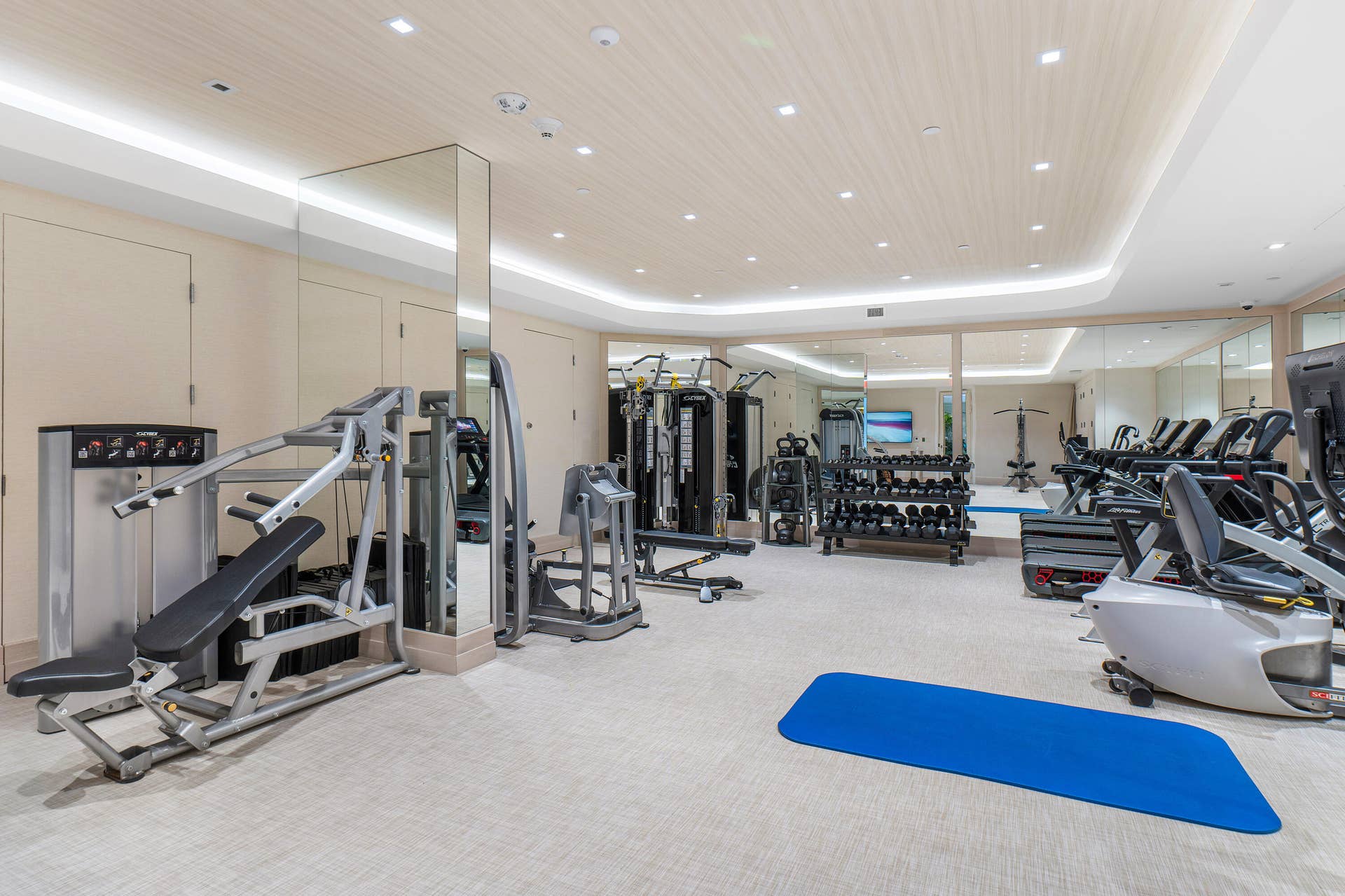 13 Sloans Curve Drive, Palm Beach, FL 33480 036-2000SouthOceanBoulevard-PalmBeach-FL