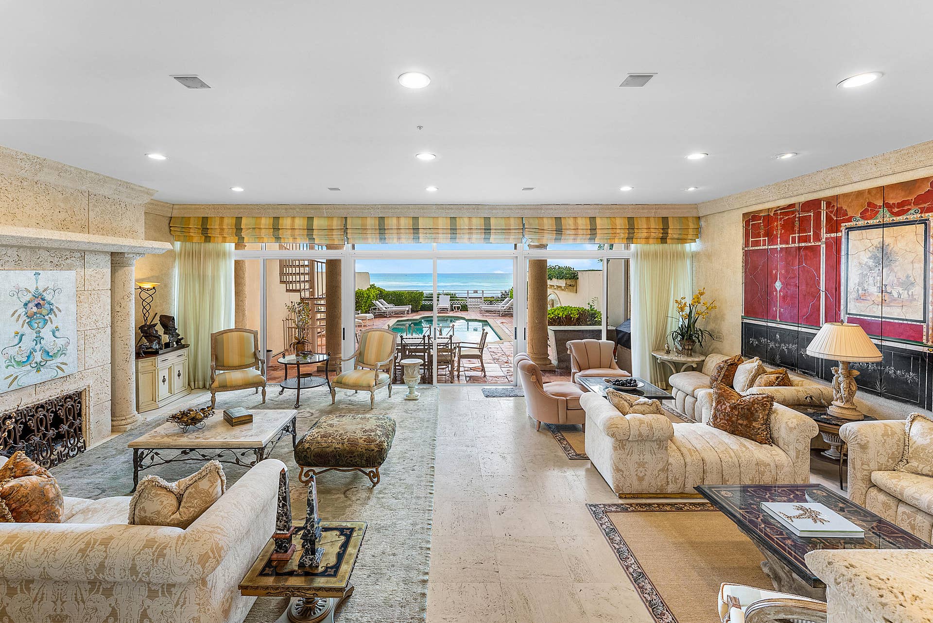 13 Sloans Curve Drive, Palm Beach, FL 33480 017-13SloansCurveDrive-PalmBeach-FL-3348
