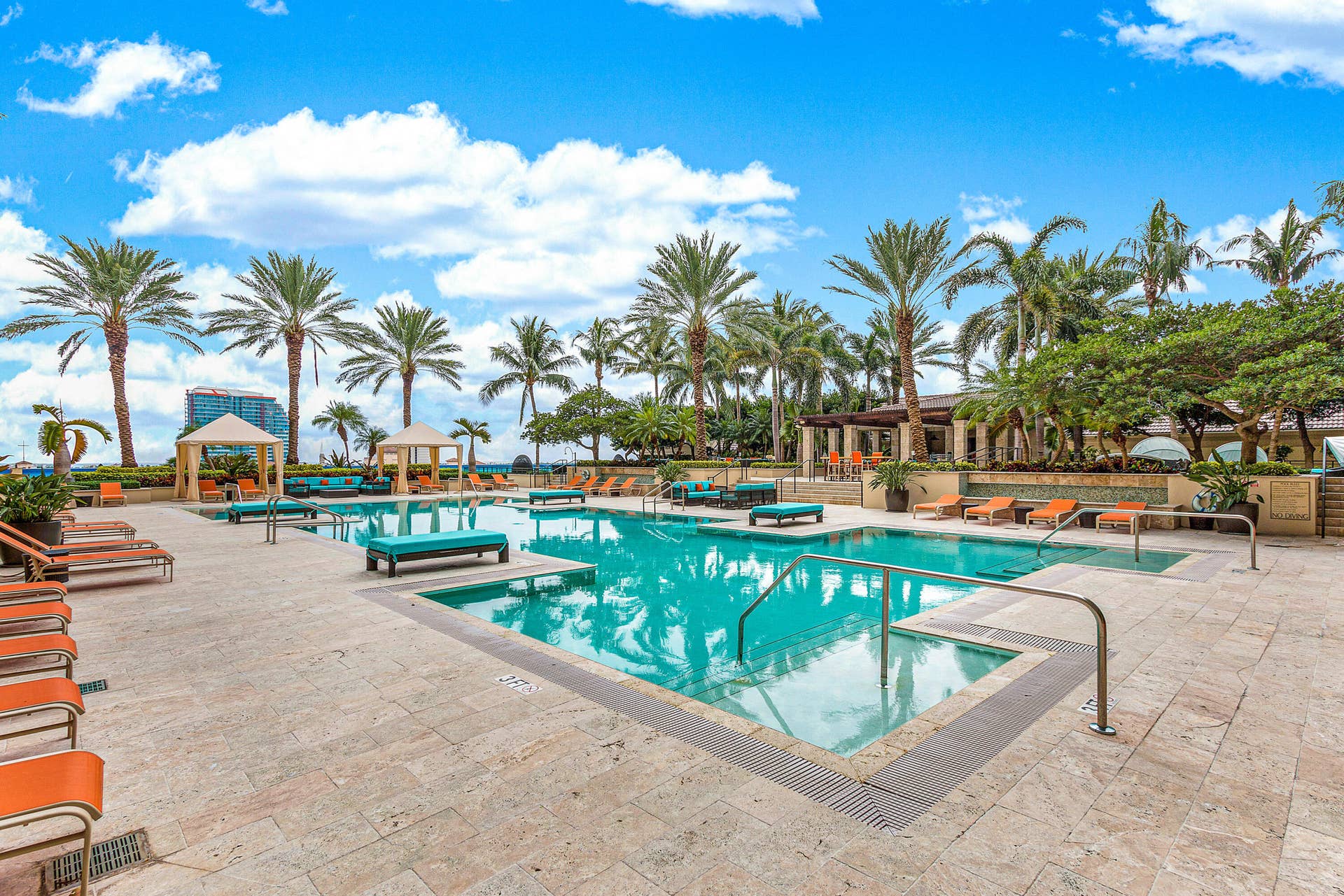 550 Okeechobee Boulevard, #1207, West Palm Beach, FL 33401 Resort Like Pool and Spa
