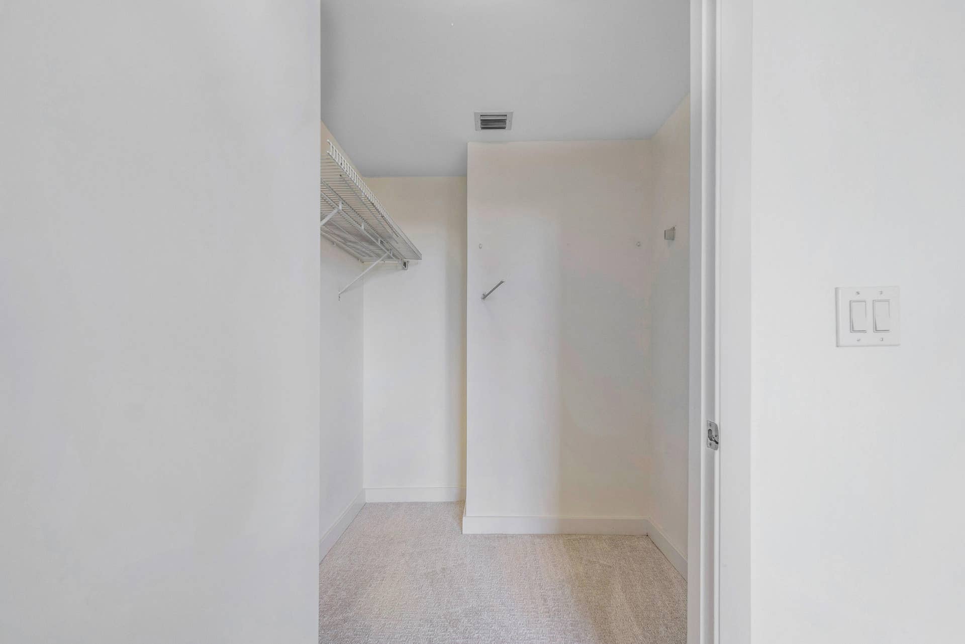 550 Okeechobee Boulevard, #1207, West Palm Beach, FL 33401 2nd Walk-In CLoset