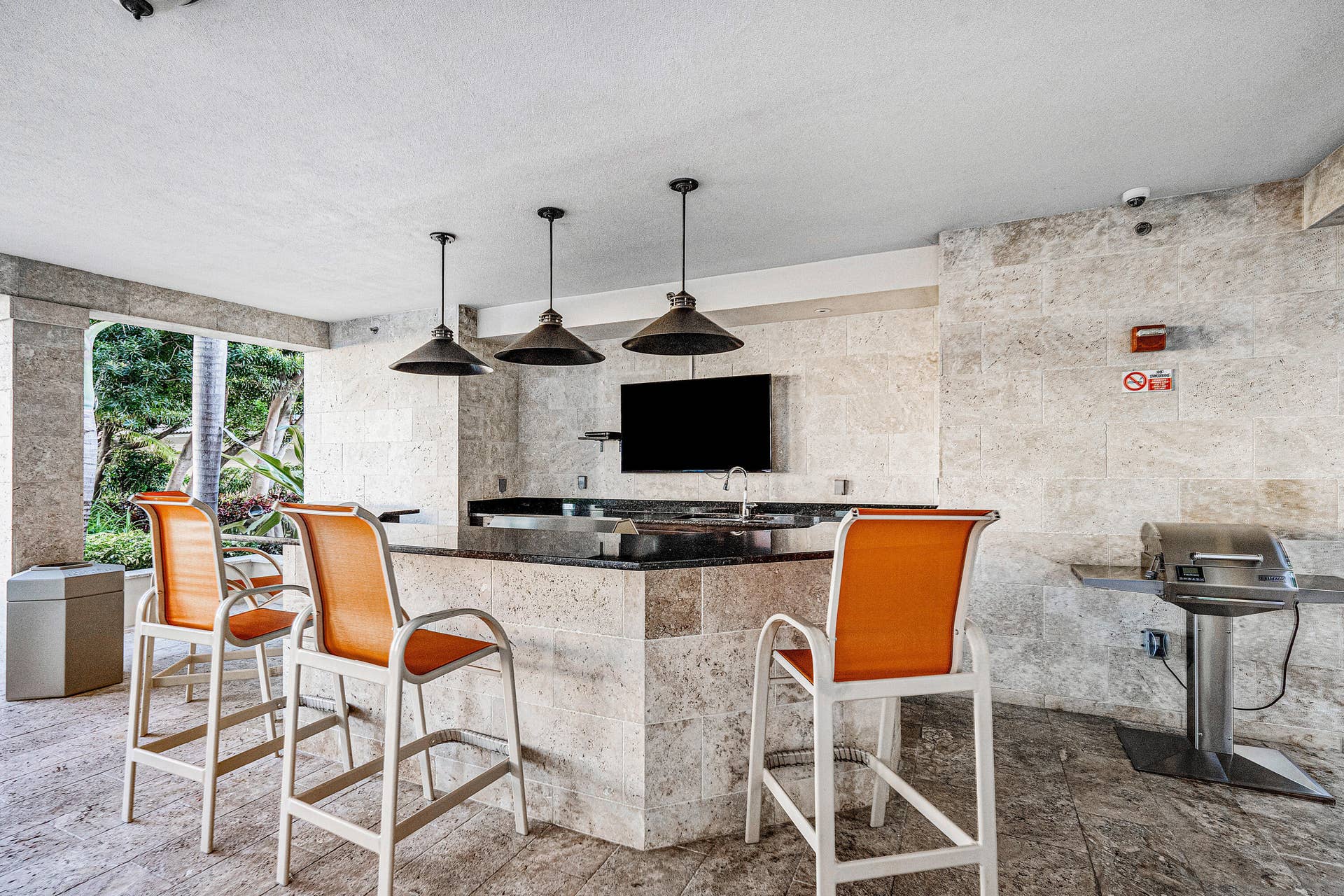 550 Okeechobee Boulevard, #1207, West Palm Beach, FL 33401 Summer Kitchen w/ Grills & TV