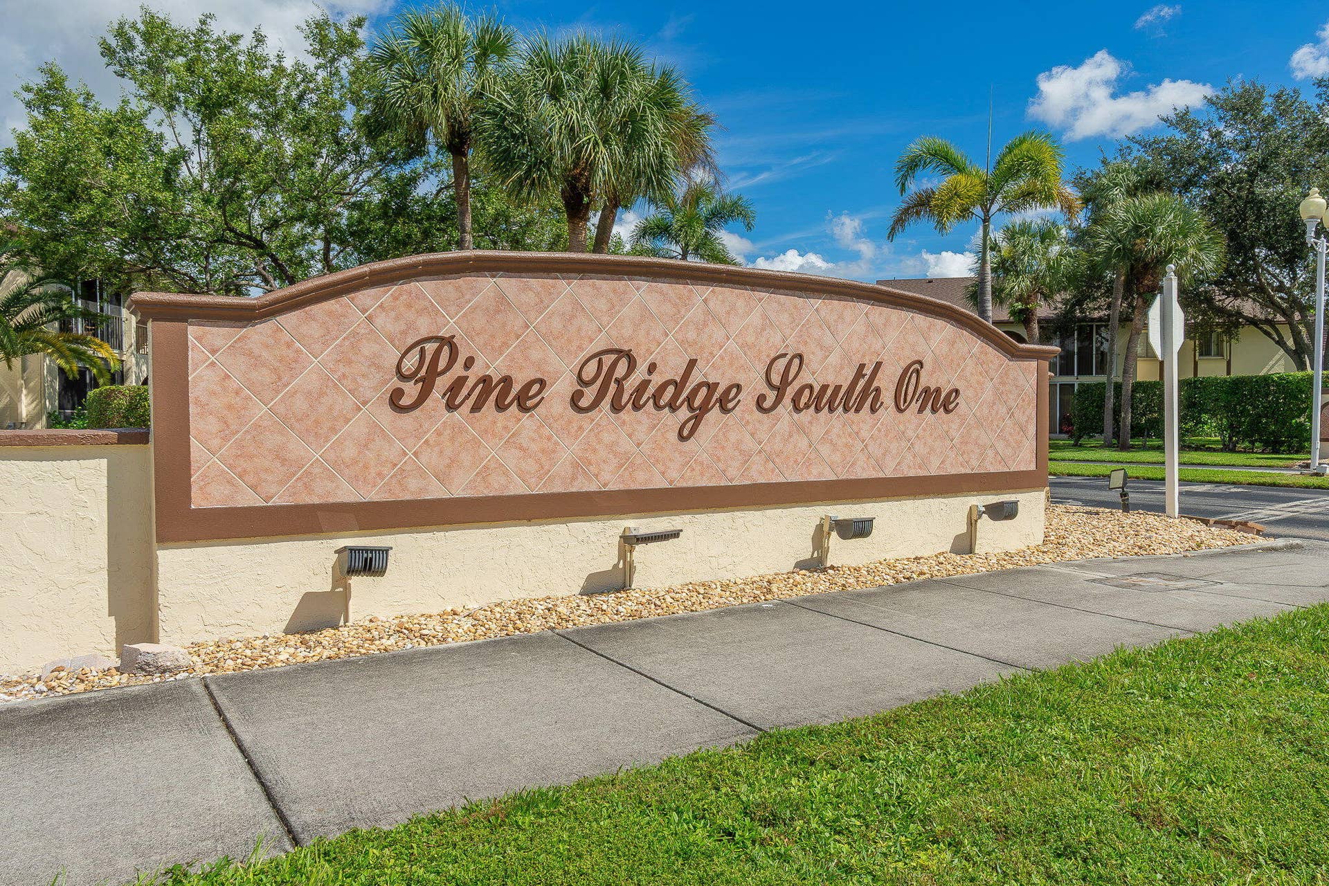 136 Lake Pine Circle, #A1, Greenacres, FL 33463 33-web-or-mls-DSC00771