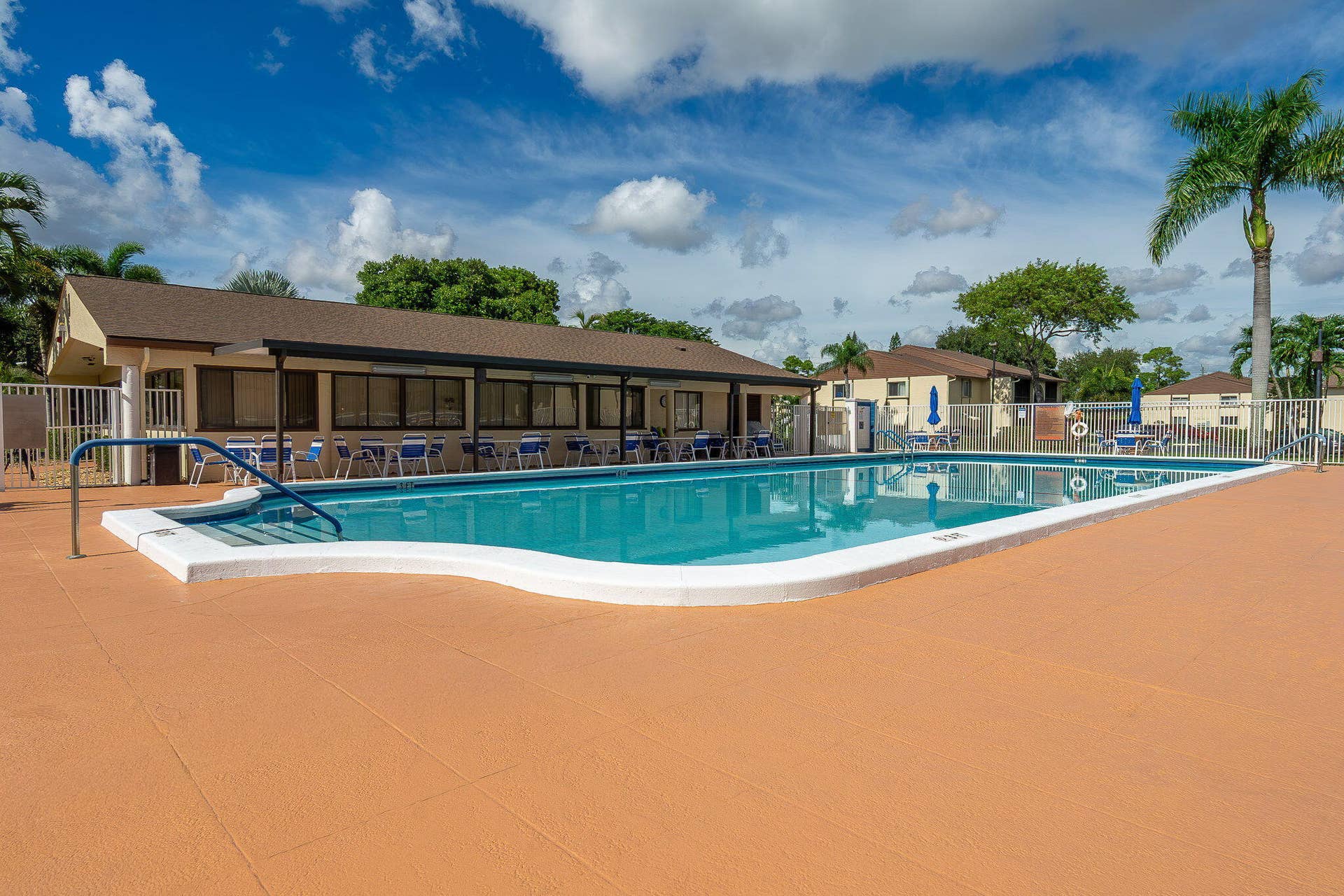 136 Lake Pine Circle, #A1, Greenacres, FL 33463 23-web-or-mls-DSC00752