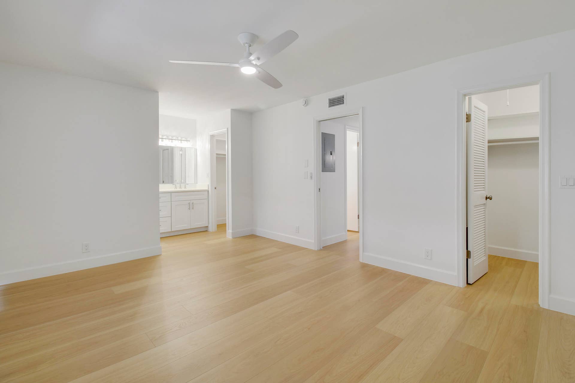 625 High Point Drive, #C, Delray Beach, FL 33445 House 3 -11