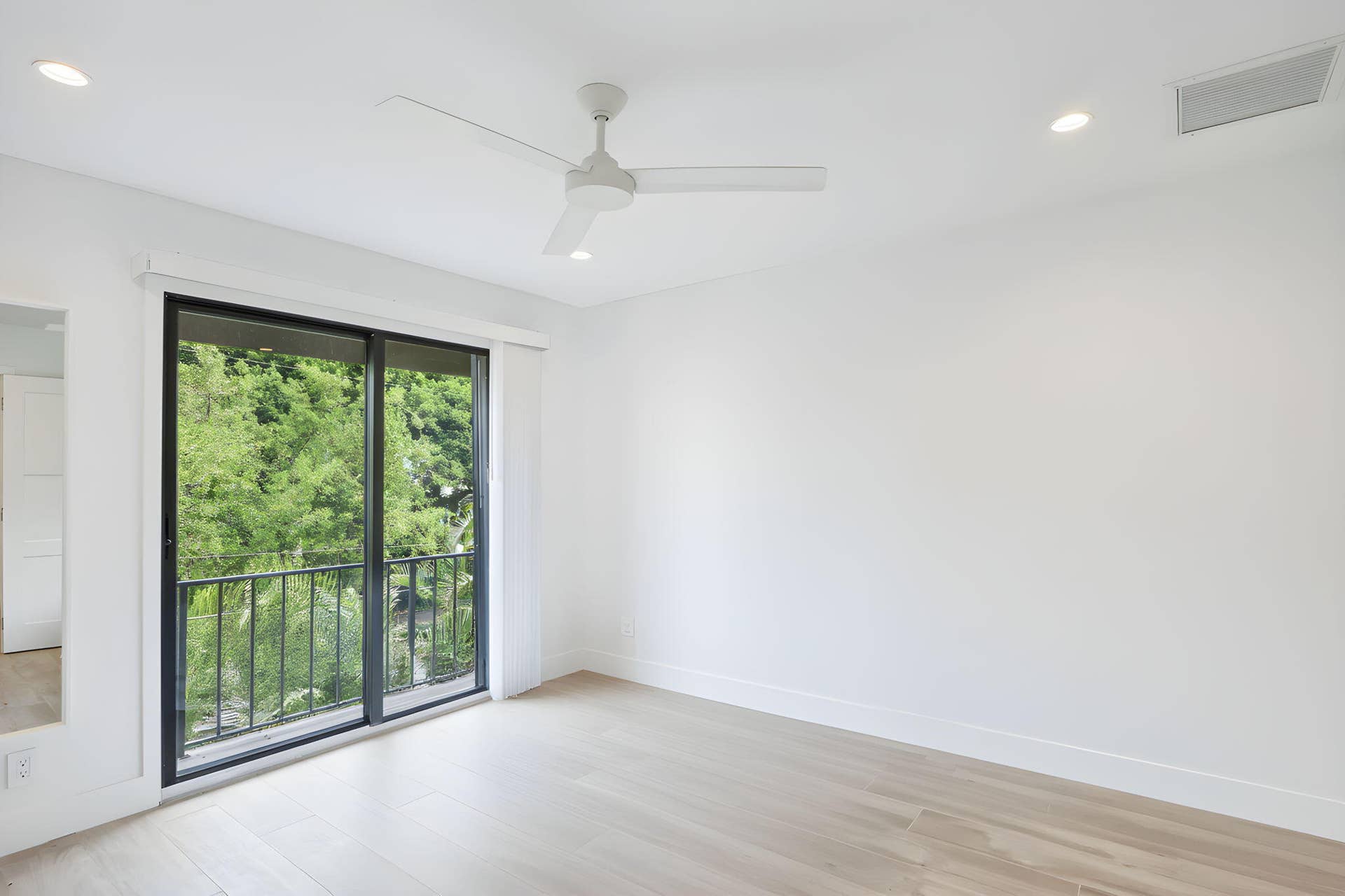 200 S Ocean Boulevard, #A-115, Delray Beach, FL 33483 Guest Bedroom