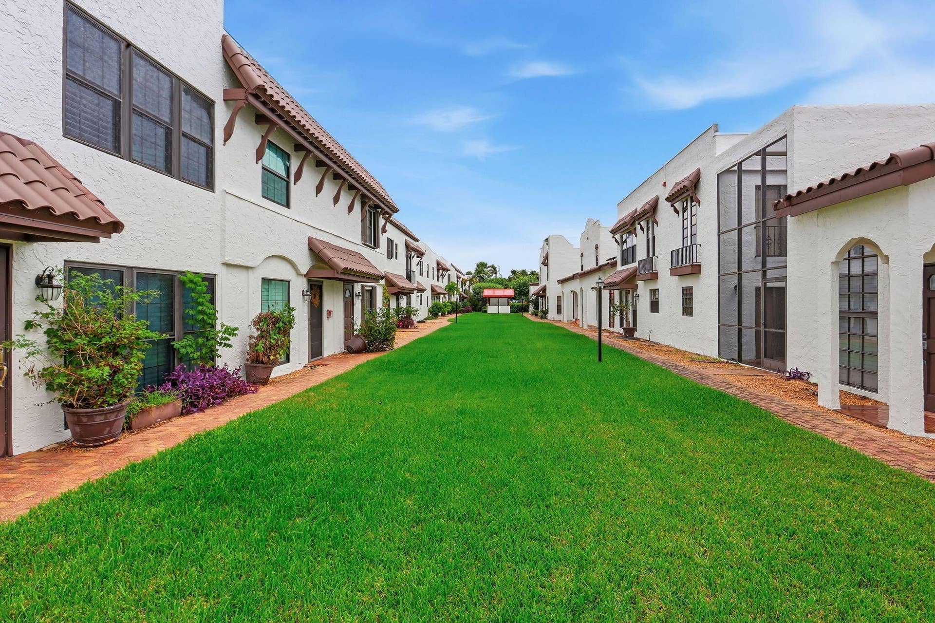 200 S Ocean Boulevard, #A-115, Delray Beach, FL 33483 Courtyard