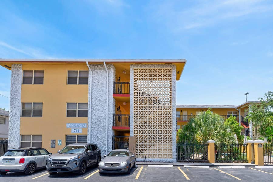 Property photo for 744 NE 14th Avenue, #21, Fort Lauderdale, FL