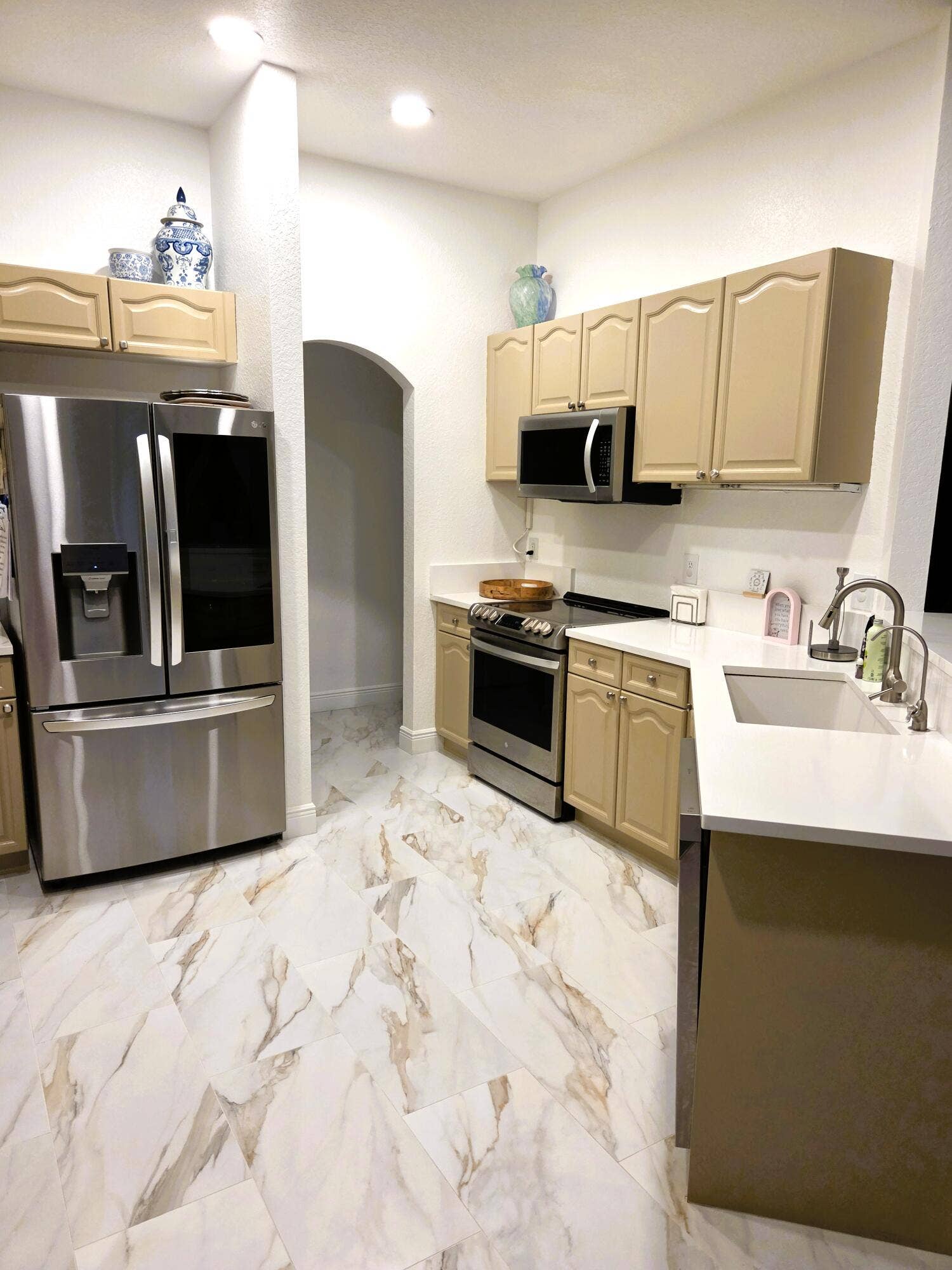 17149 W Alan Black Boulevard, The Acreage, FL 33470 17149 Kitchen 1