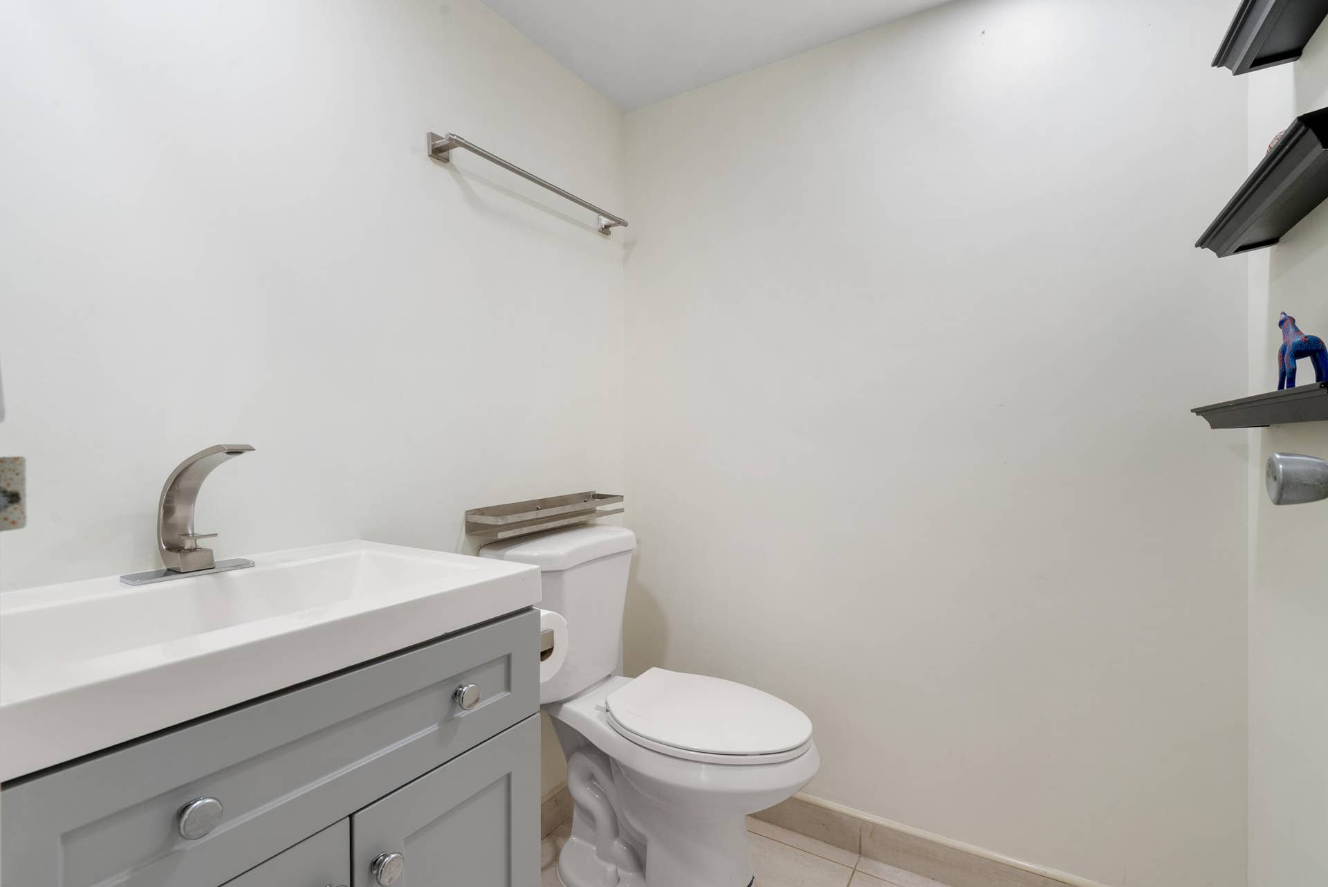 27 Waterford B, Delray Beach, FL 33446 DSC00843