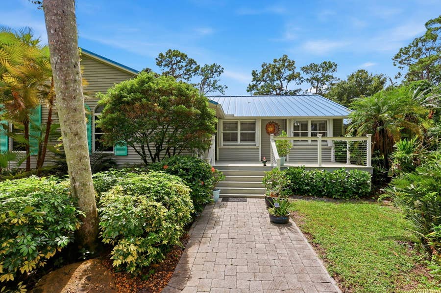 Property photo for 16280 E Sycamore Drive, The Acreage, FL