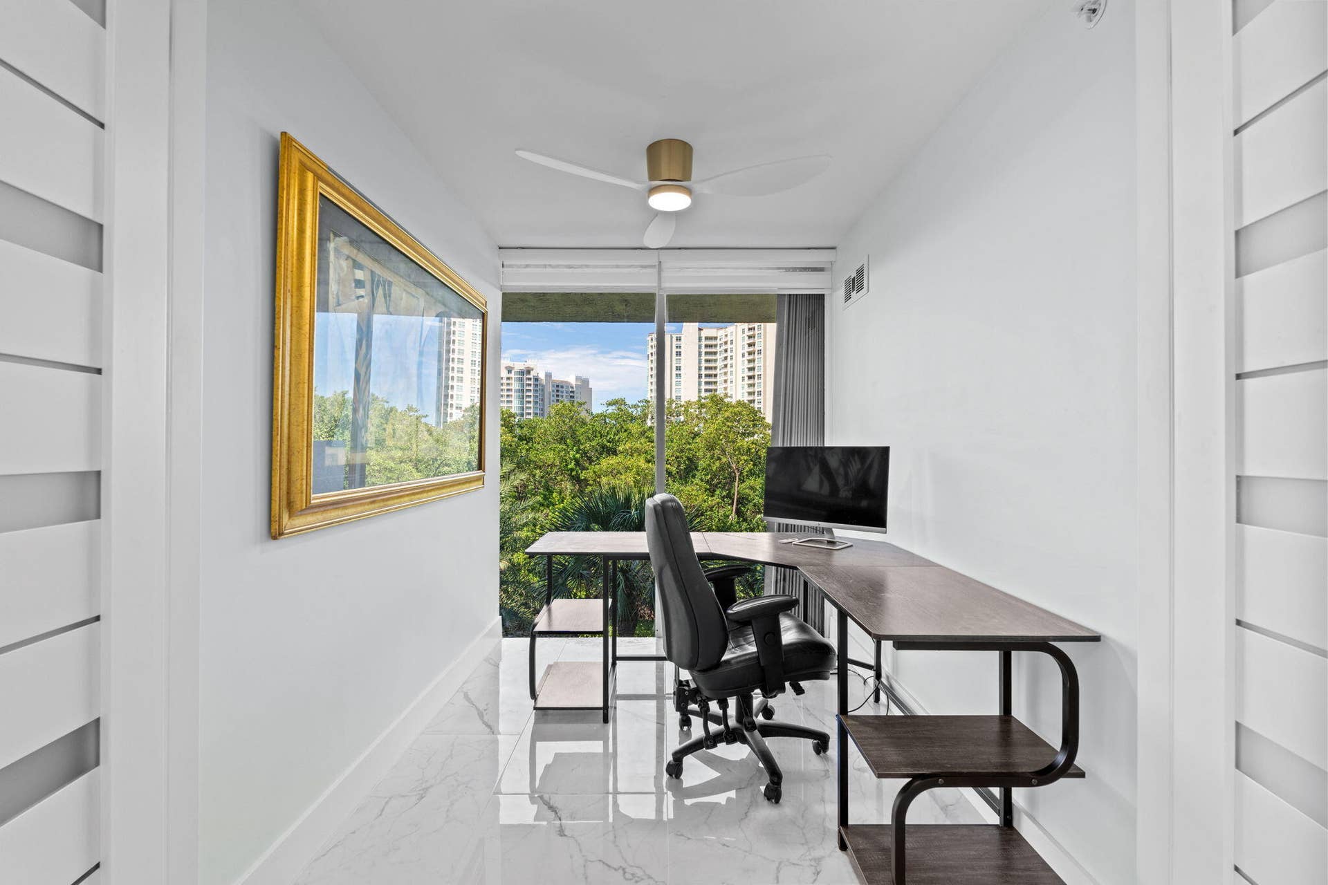 Mezzanine/ Office