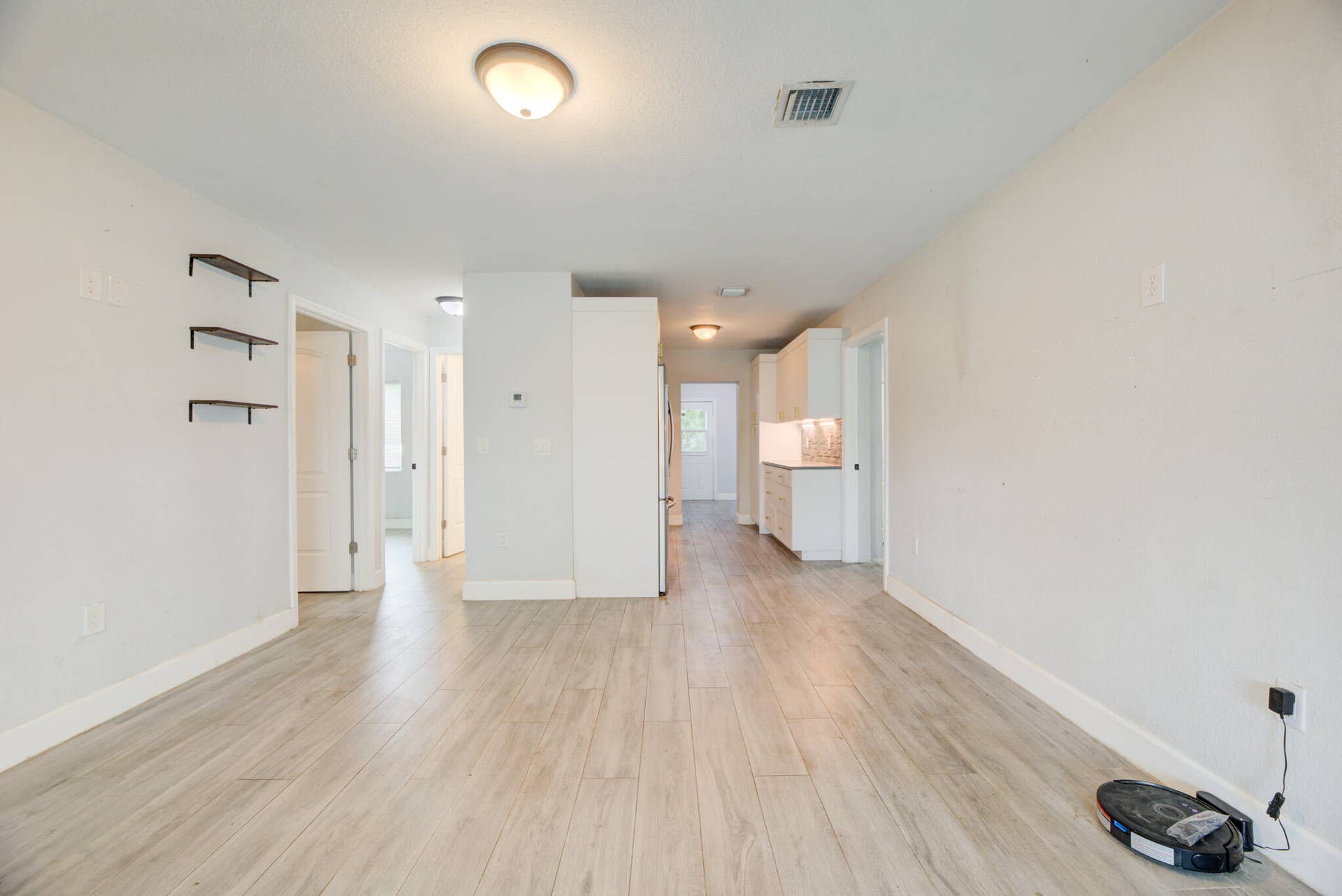 2633 NE 16TH Avenue, Pompano Beach, FL 33064 Photo-8 (3)