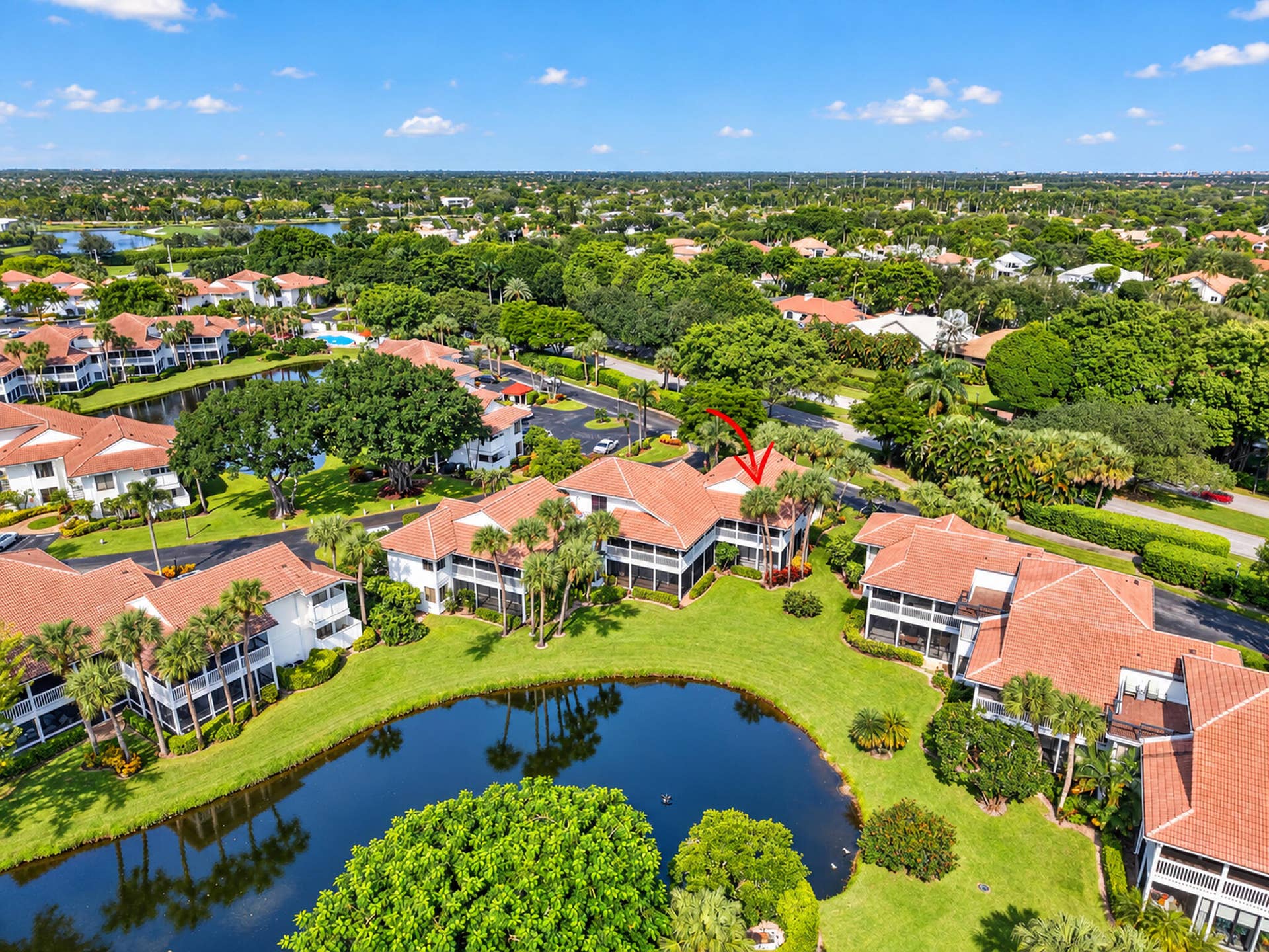 19341 Sabal Lake