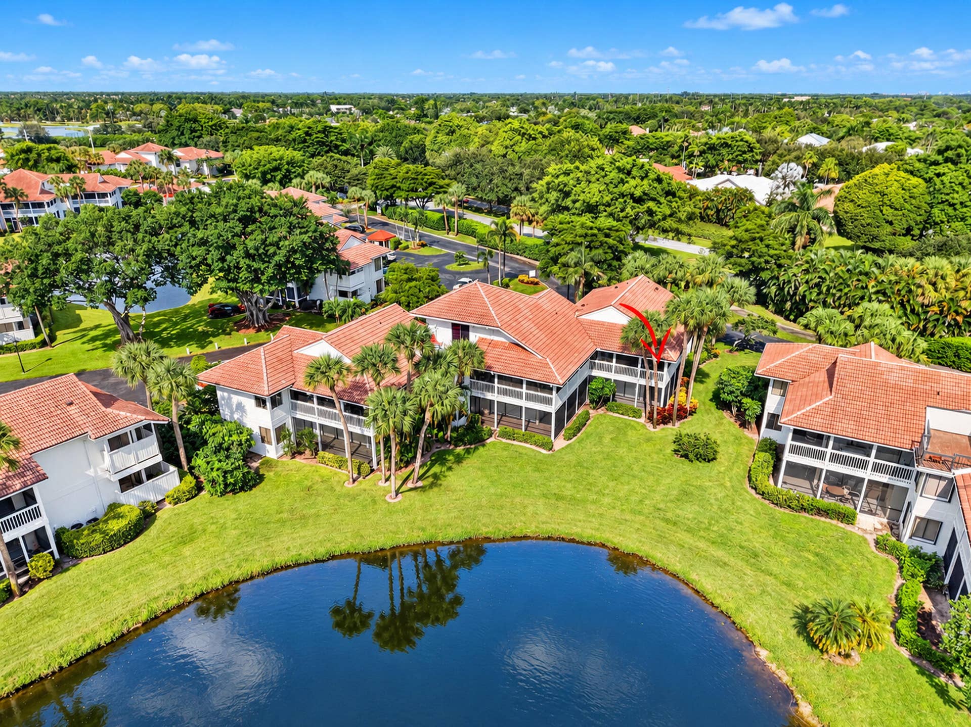 19341 Sabal Lake
