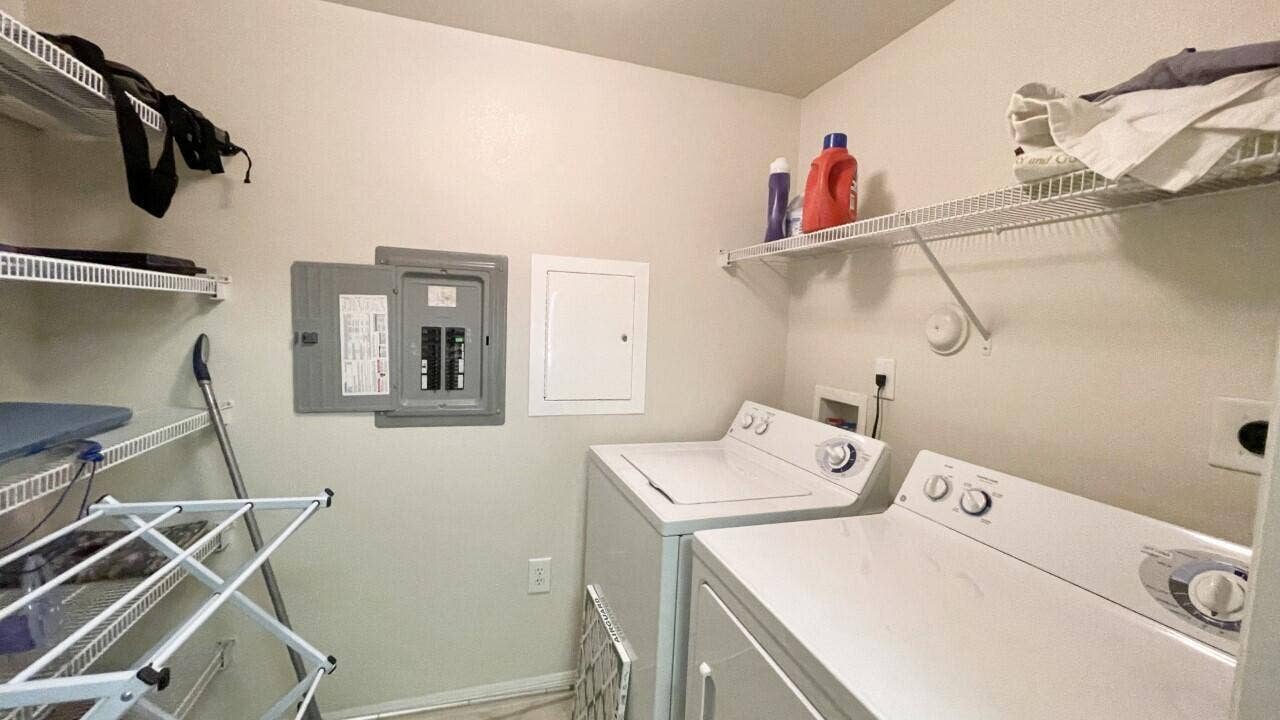 6530 Emerald Dunes Drive, West Palm Beach, FL 33411 Laundry Room