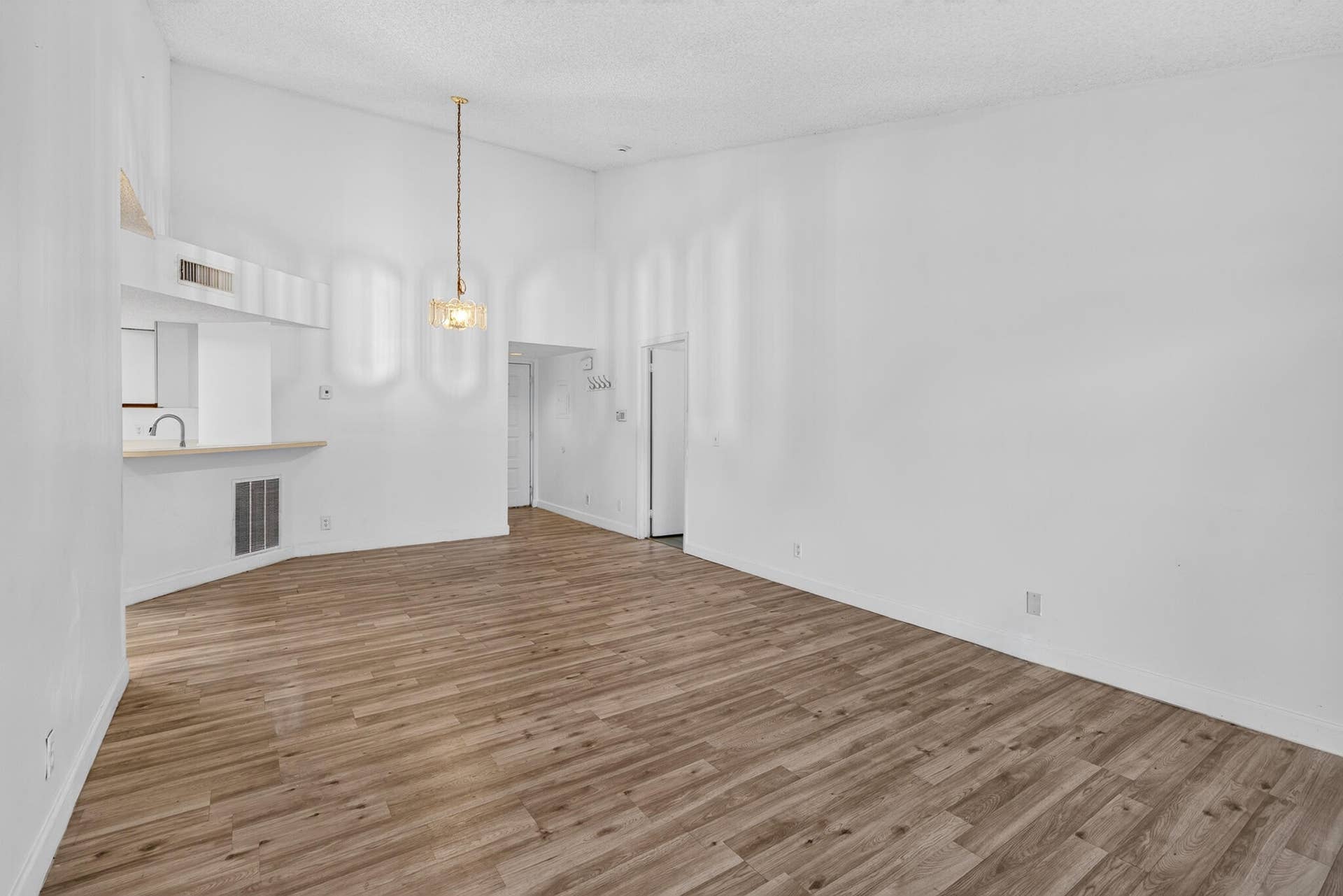 8741 Wiles Road, #305, Coral Springs, Coral Springs, FL 33067 SNP03235