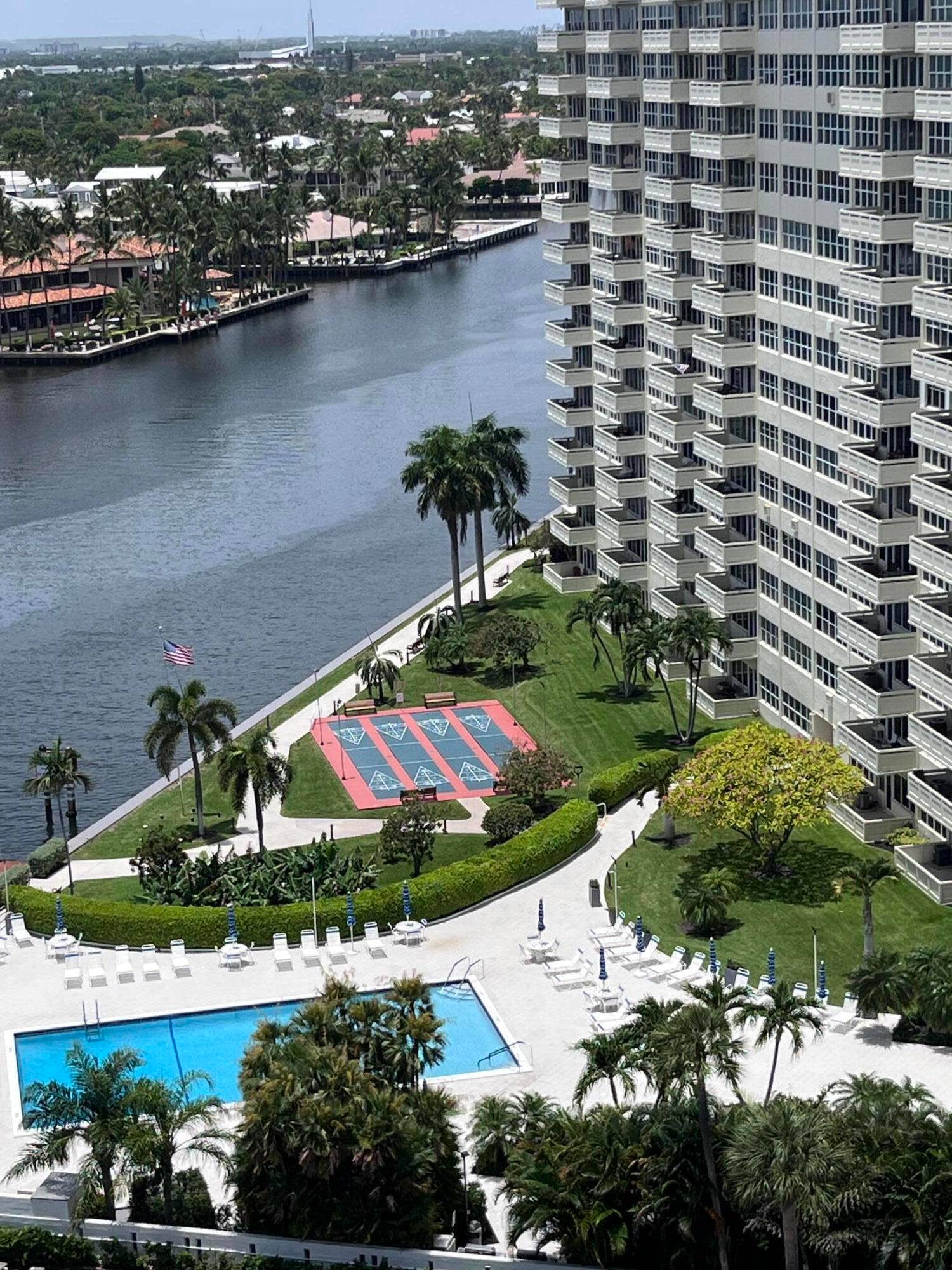 3200 NE 36th Street NE, #1412, Fort Lauderdale, FL 33308 CRTN- Gym