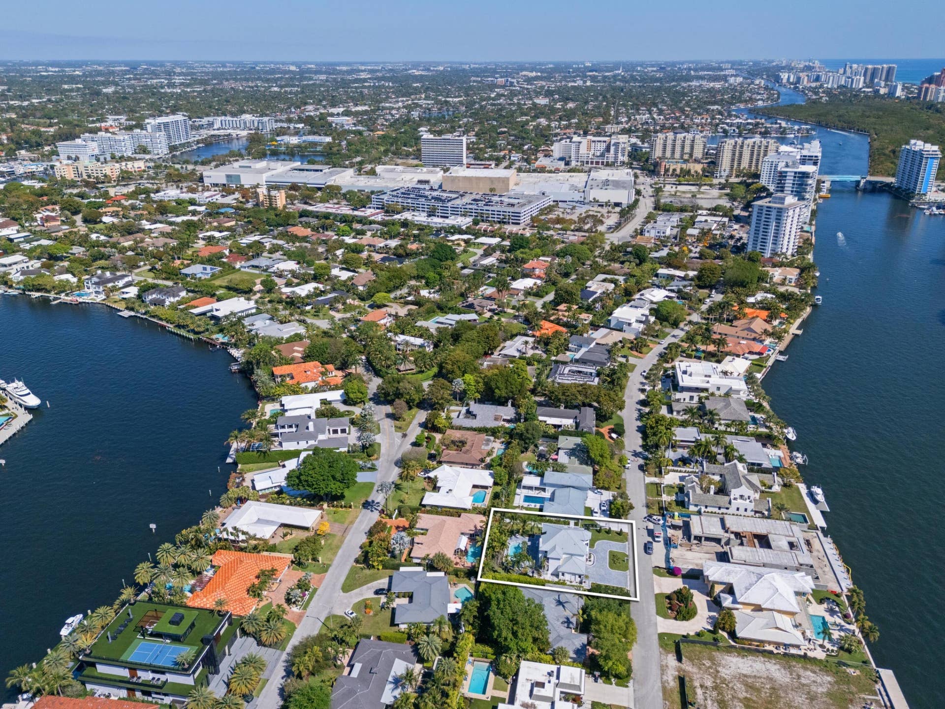 607 INTRACOASTAL Drive, Fort Lauderdale, FL 33304 DJI_20260323111659_0268_D (Copy)