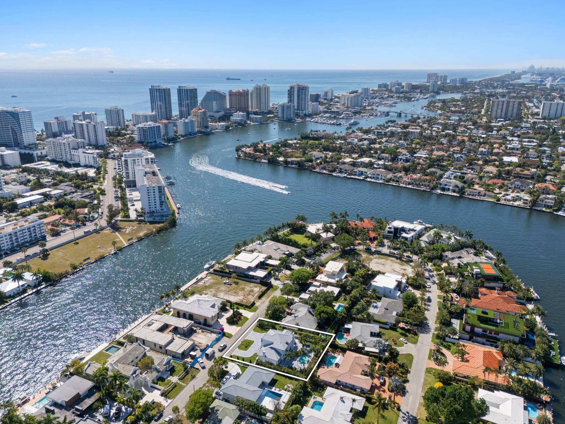 607 INTRACOASTAL Drive, Fort Lauderdale, FL 33304 DJI_20260323111417_0261_D (Copy)