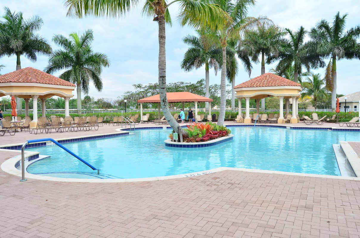 6946 MILANI Street, Lake Worth, FL 33467 Outdoor Pool