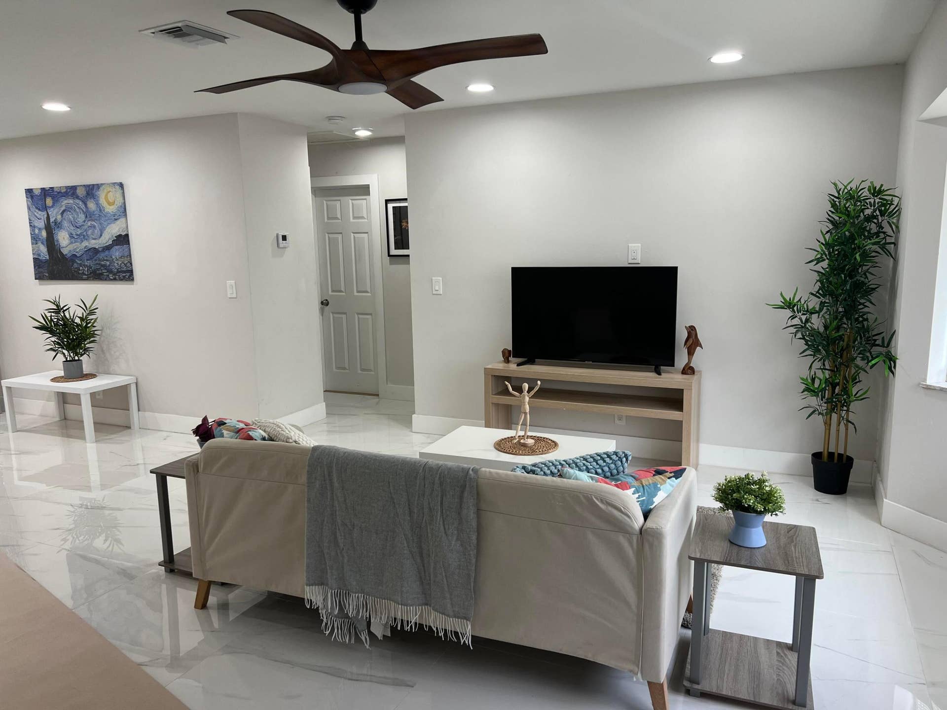 1101 NW 21ST Street, Fort Lauderdale, FL 33311 IMG_1846