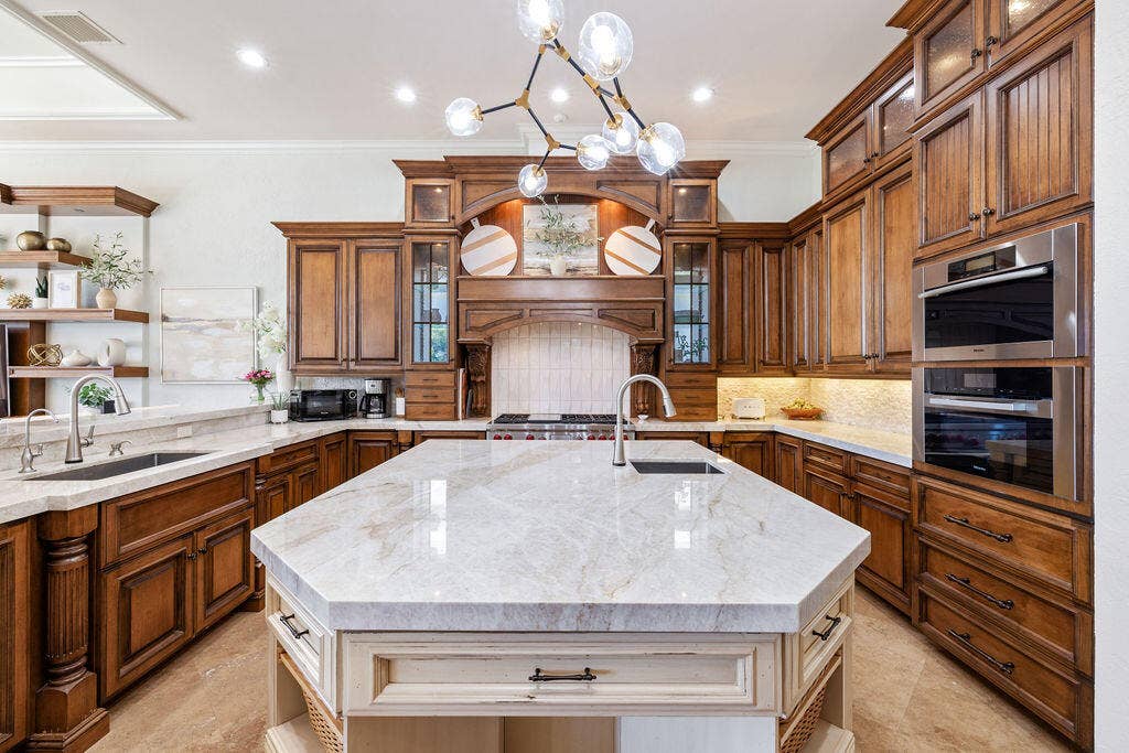 792 HARBOUR ISLE Court, North Palm Beach, FL 33410 ET6A4306
