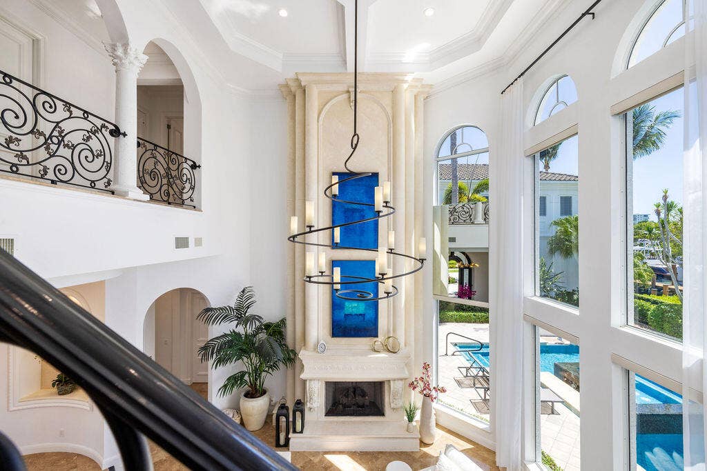 792 HARBOUR ISLE Court, North Palm Beach, FL 33410 ET6A4425