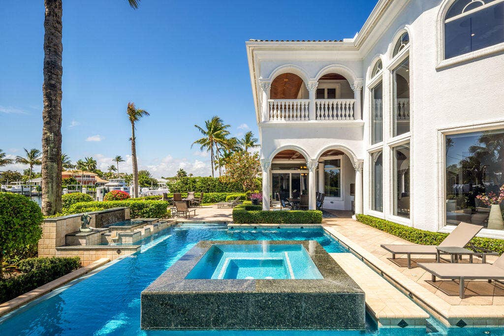 792 HARBOUR ISLE Court, North Palm Beach, FL 33410 ET6A4269