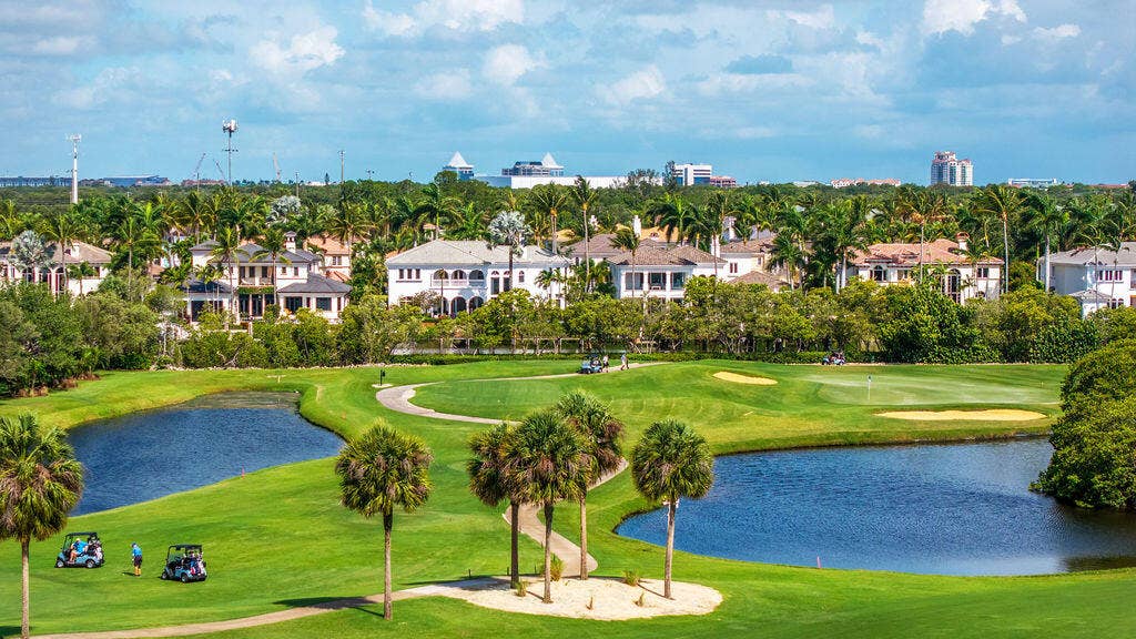 792 HARBOUR ISLE Court, North Palm Beach, FL 33410 DJI_20260519221701_0736_D_CROP
