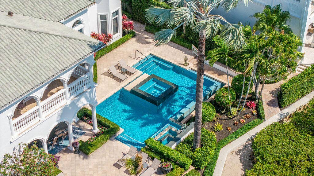 792 HARBOUR ISLE Court, North Palm Beach, FL 33410 DJI_20260519222131_0766_D