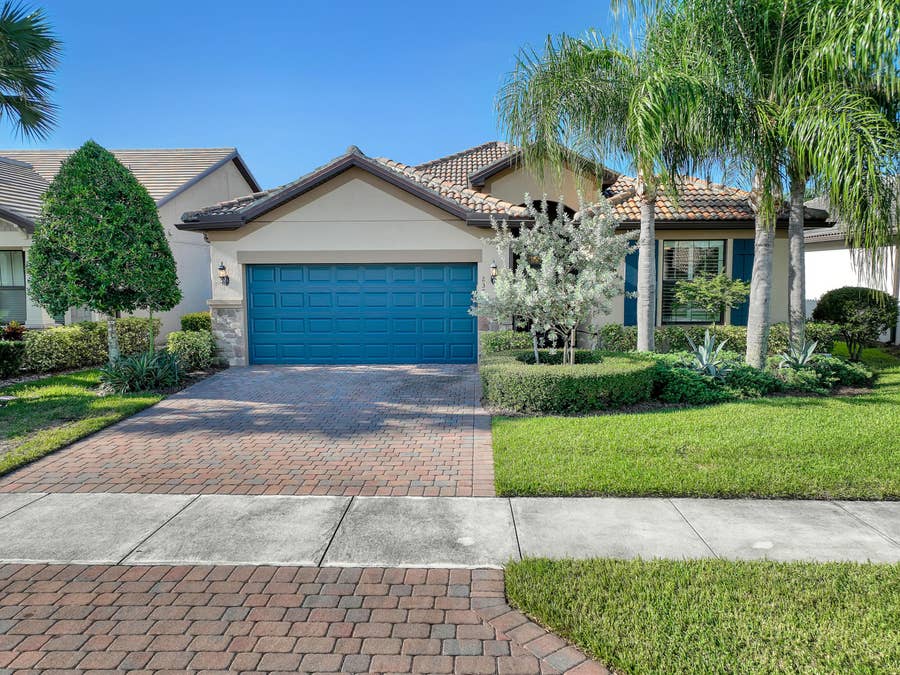 Property photo for 238 SE Longview Drive, Port St Lucie, FL