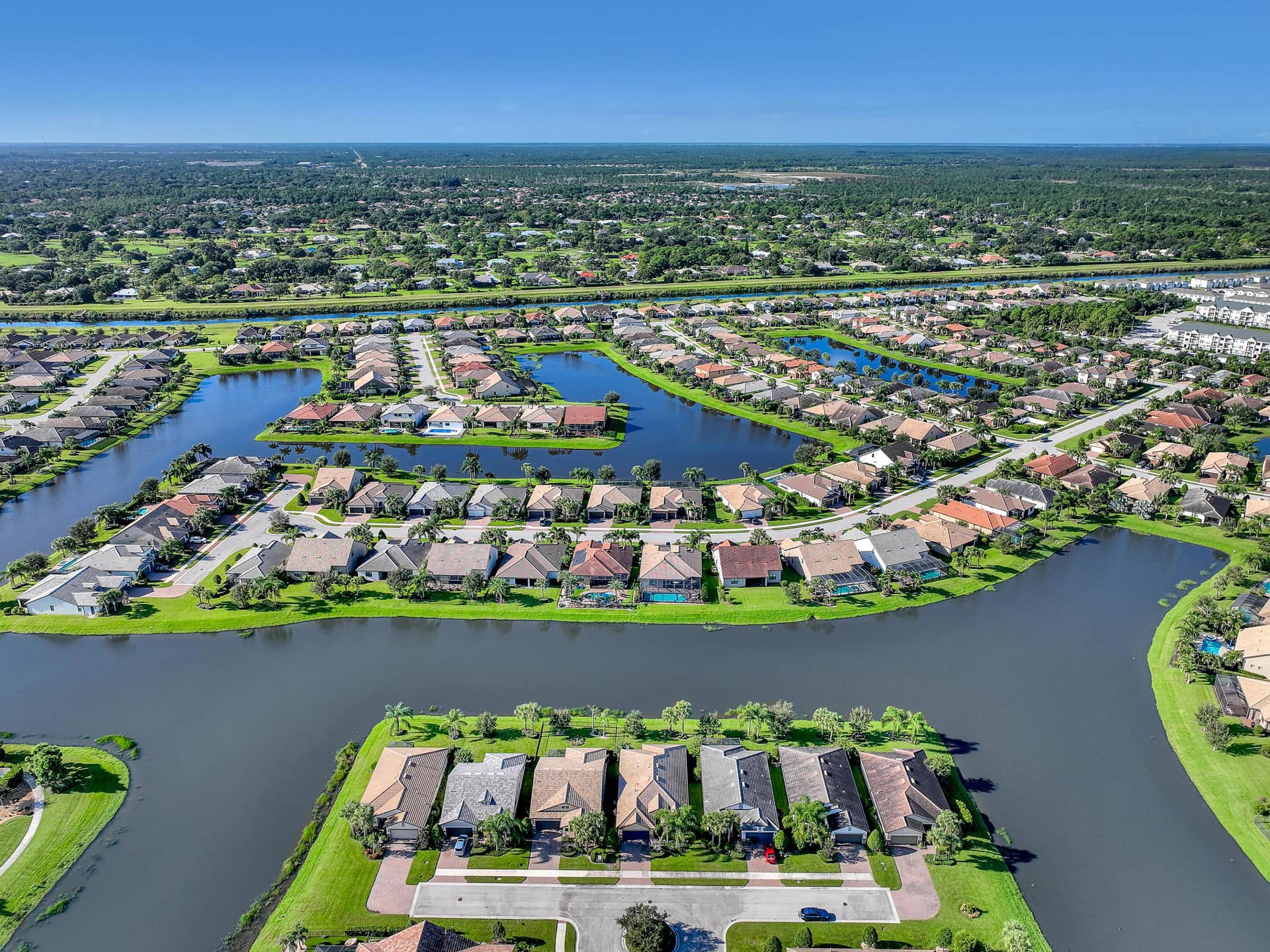 238 SE Longview (41)