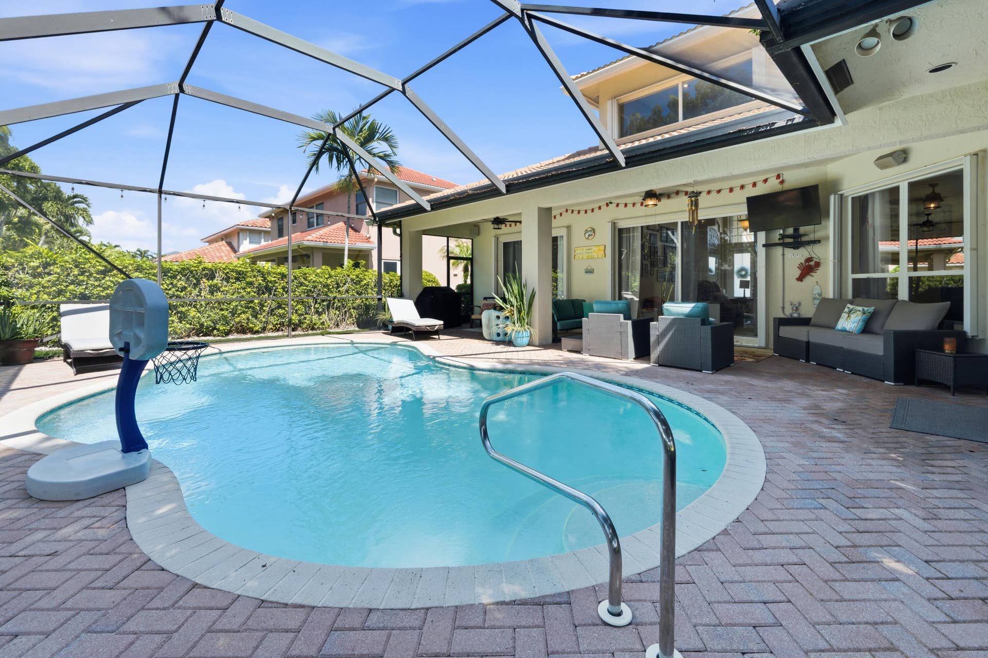 4305 WELLINGTON SHORES Drive, Wellington, FL 33449 Pool