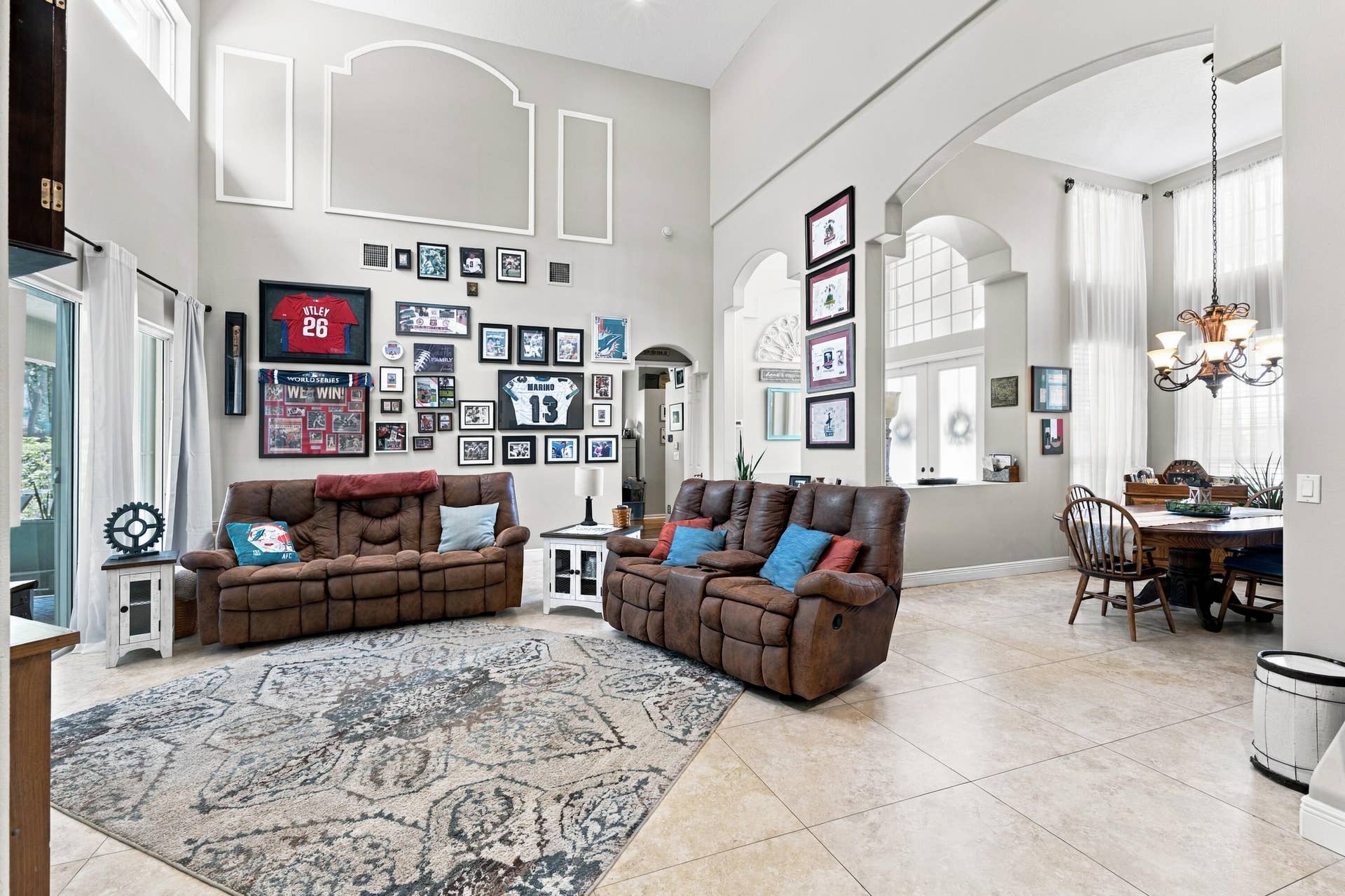 4305 WELLINGTON SHORES Drive, Wellington, FL 33449 Living Room