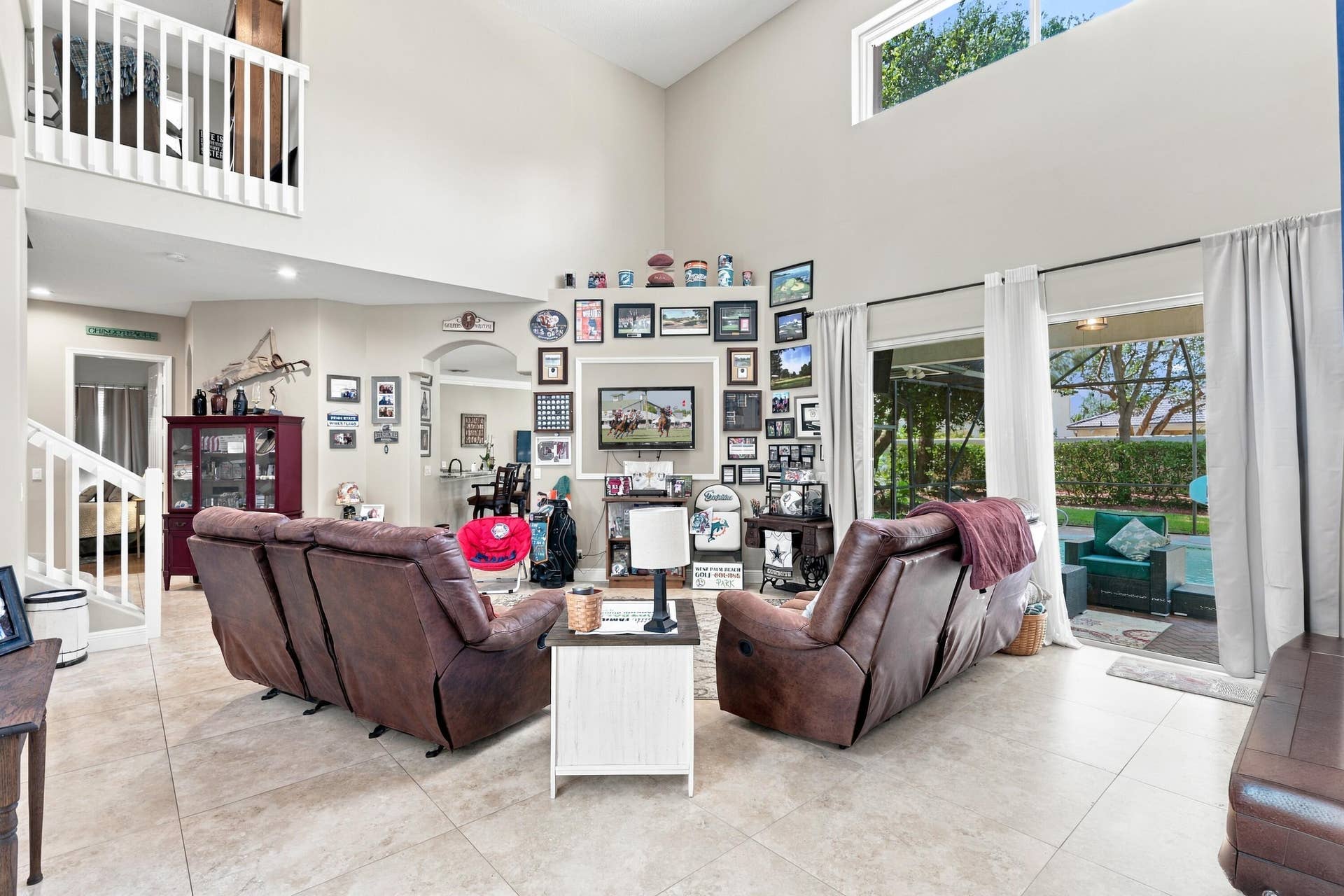 4305 WELLINGTON SHORES Drive, Wellington, FL 33449 Living Room
