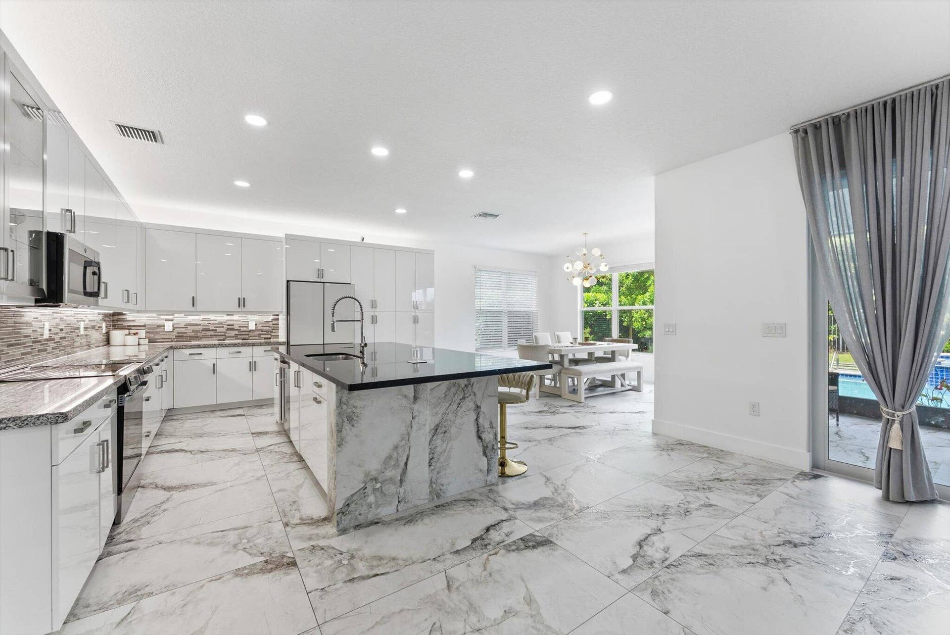 7619 FRANCISCA CLUB Lane, Delray Beach, FL 33446 15-15